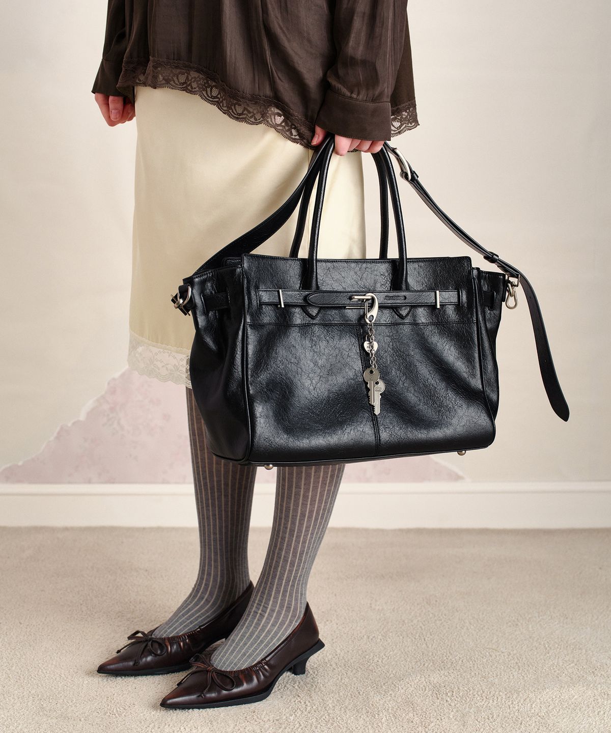 썬번프로젝트(SUNBURNPROJECT) FAUX LEATHER B.B BAG, BLACK