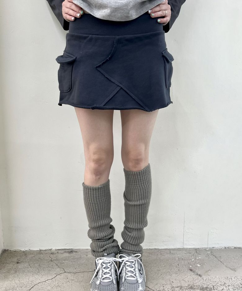 Macaroon Skirt_Chacoal