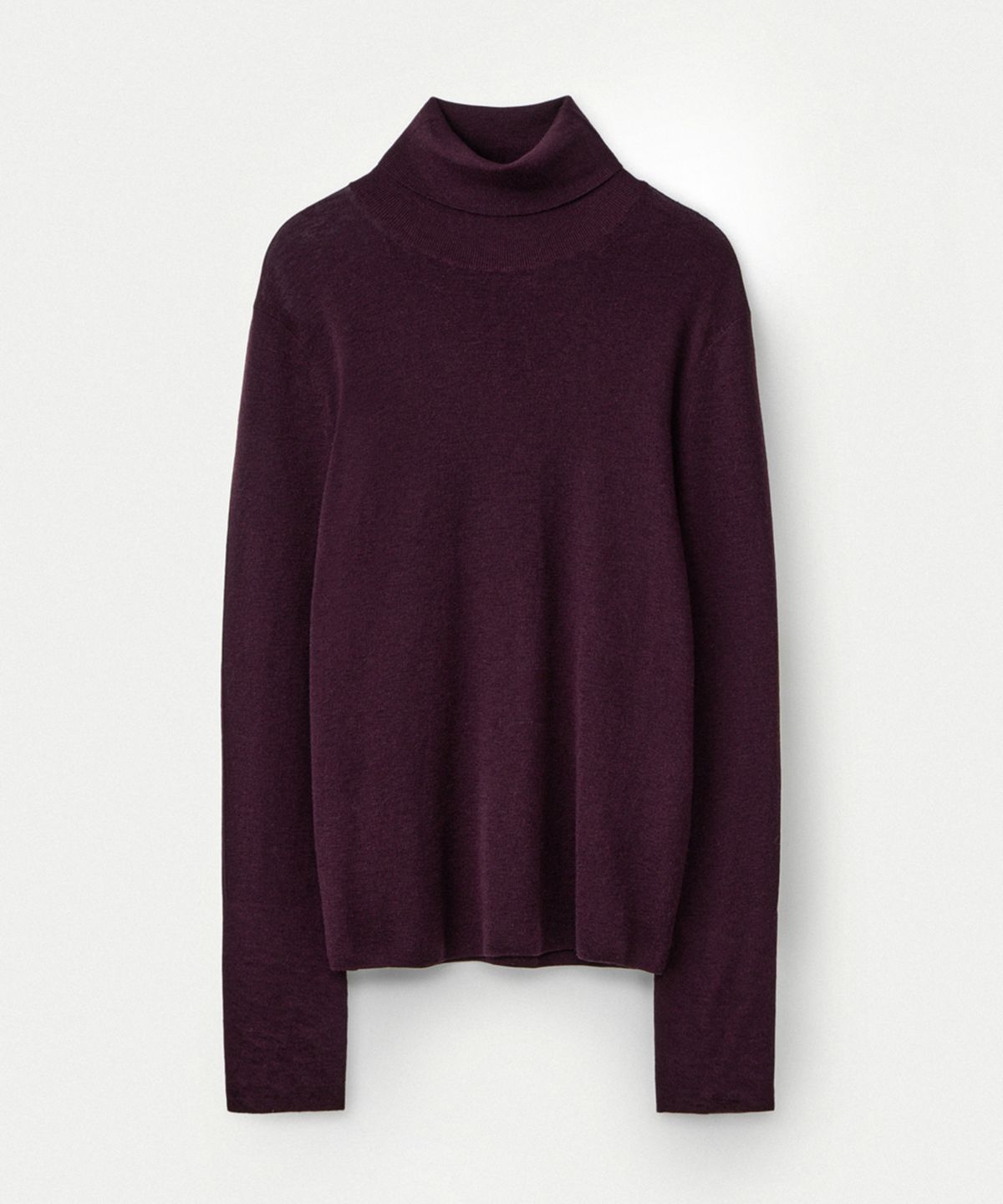 우마뭉(UMARMUNG) Weightless wool turtle neck pullover_Black berry