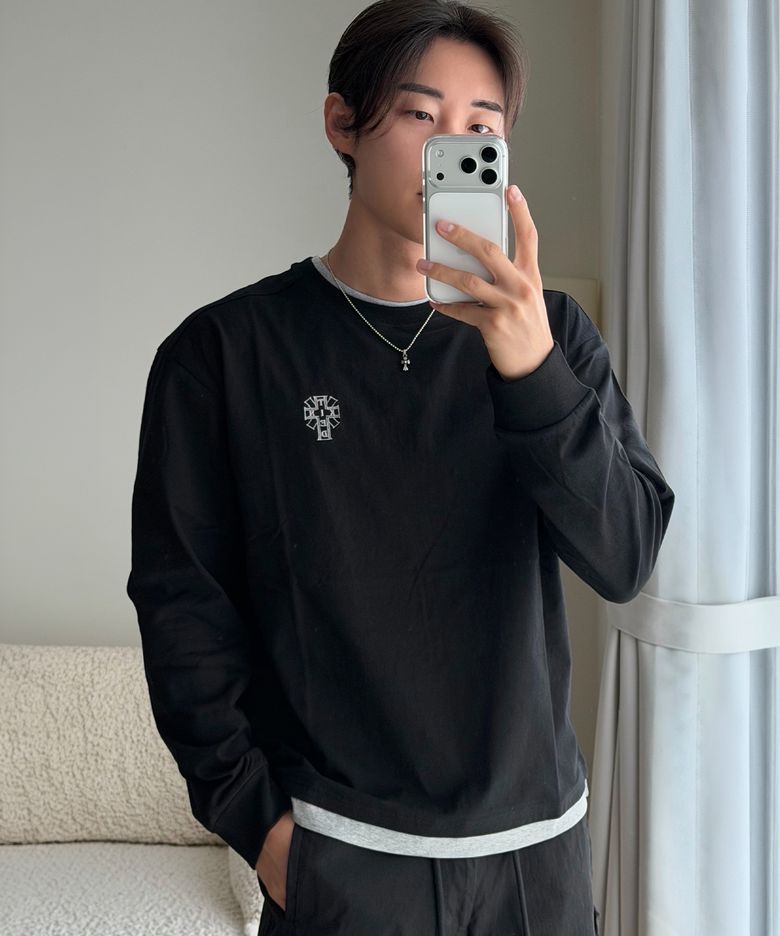 레이어드 롱슬리브 자수 티셔츠 BLACK/GREY
