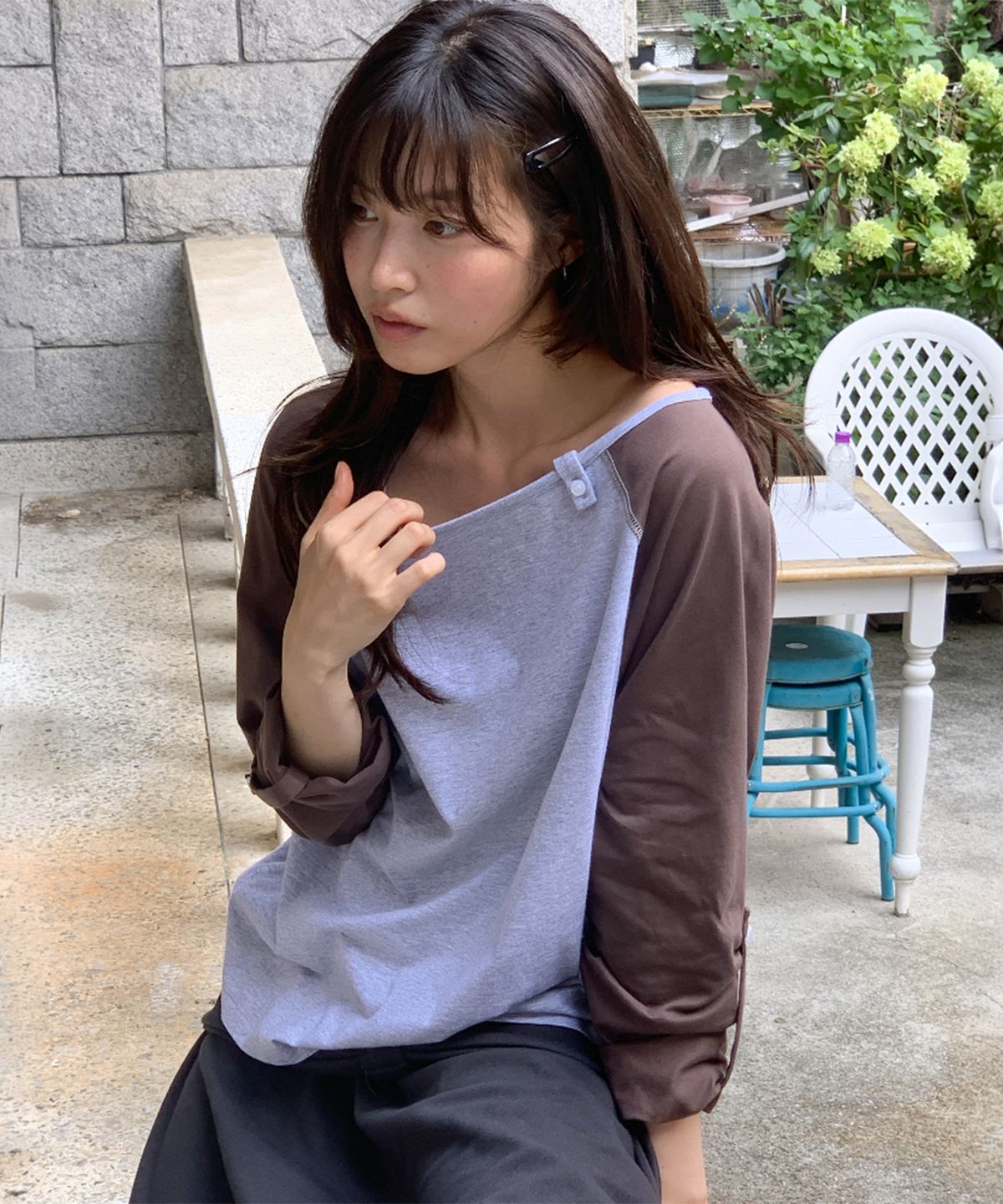 론론(RONRON) ROLL UP RAGLAN LONG SLEEVE BROWN