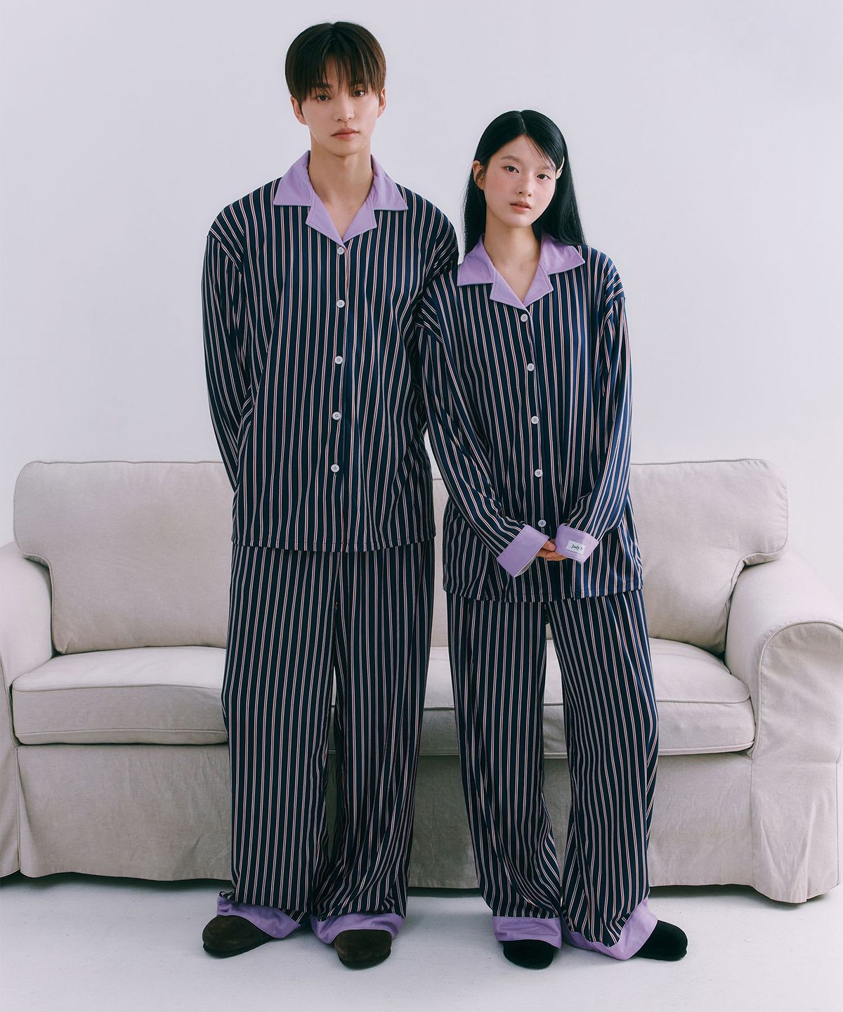 주디앤(JUDYN) [2PACK] 모던 스트라이프 피치기모 긴팔 잠옷 파자마 세트