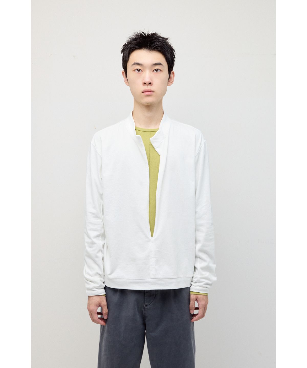 해칭룸(HATCHINGROOM) Invisible Half Zip Tee White