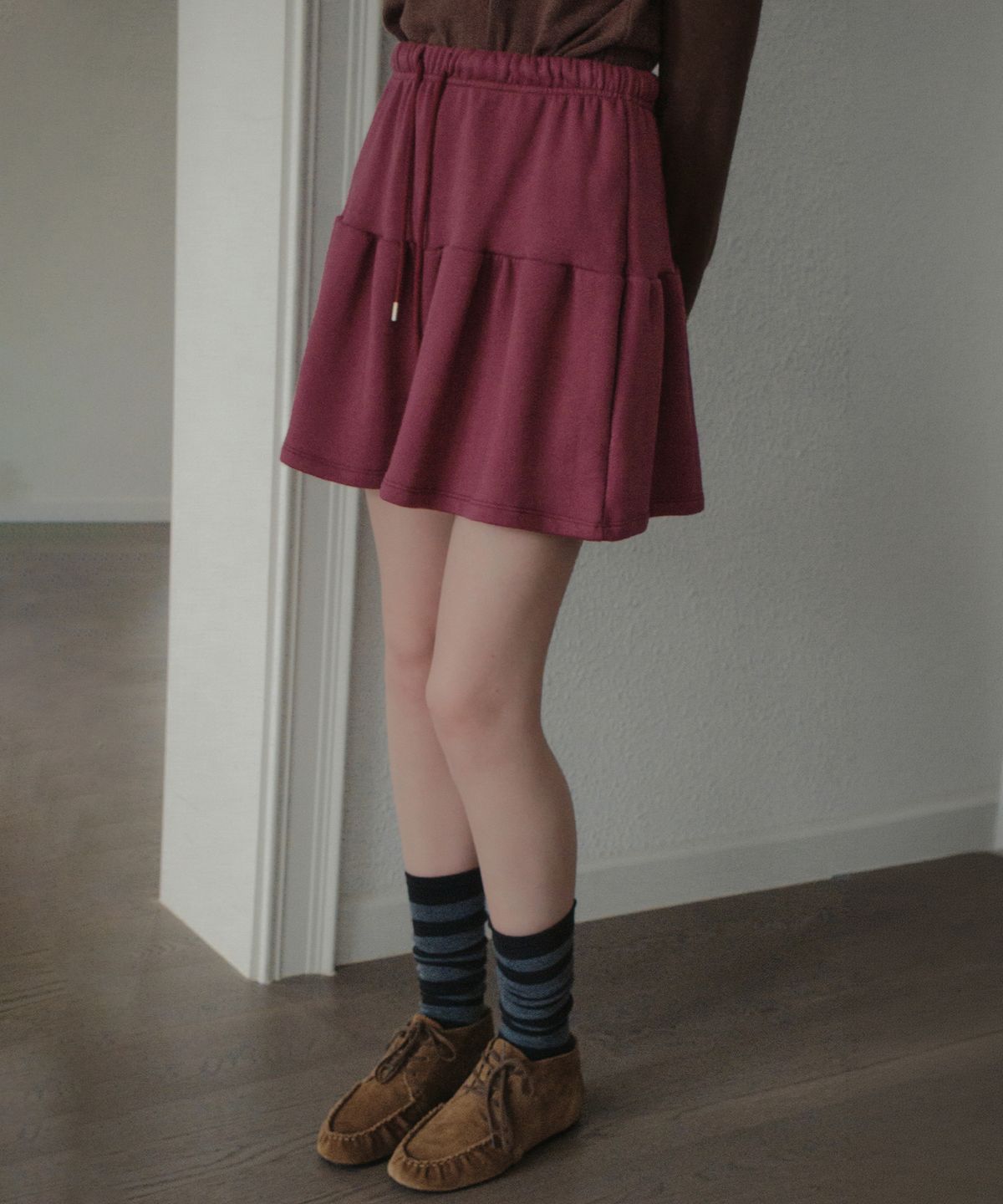 아우어노스텔지아(OURNOSTALGIA) French Terry Tiered Skirt_Vintage Wine(OB6SK19)
