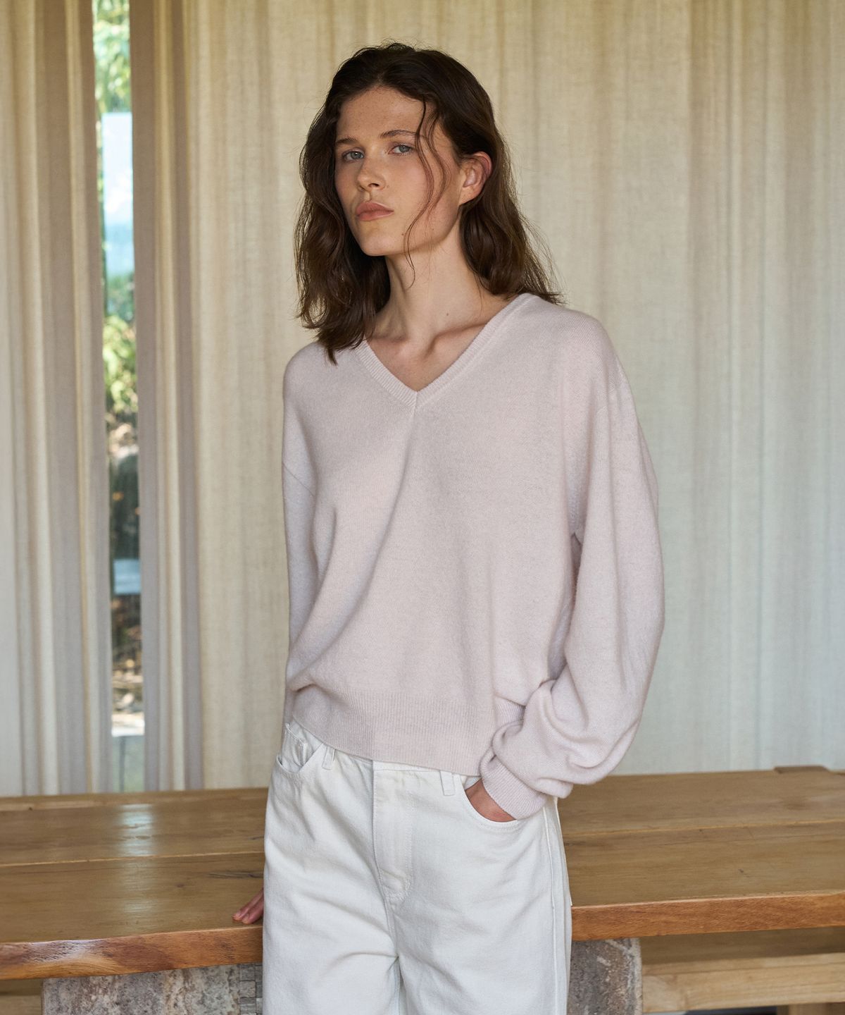 라메레이(LAMEREI) Wholegarment Wool 100 V-Neck Knit Top[LMBFAUKN311]-Soft Pink