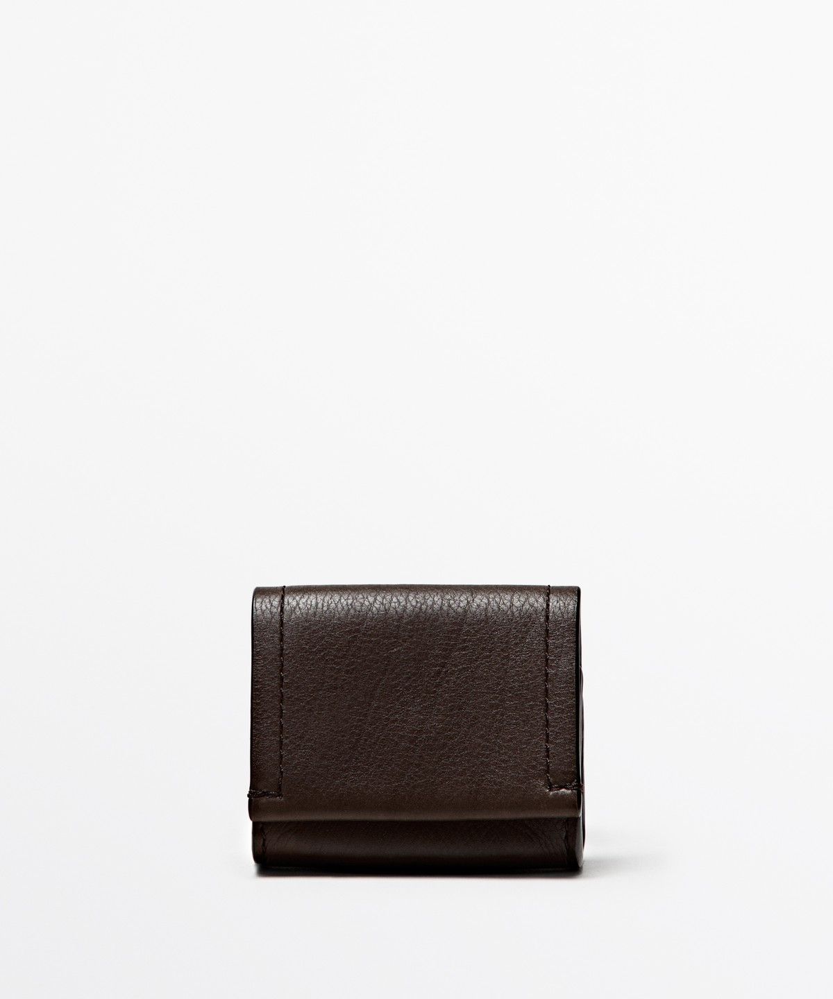 마시모두띠(MASSIMO DUTTI) 나파 레더 AirPods 케이스