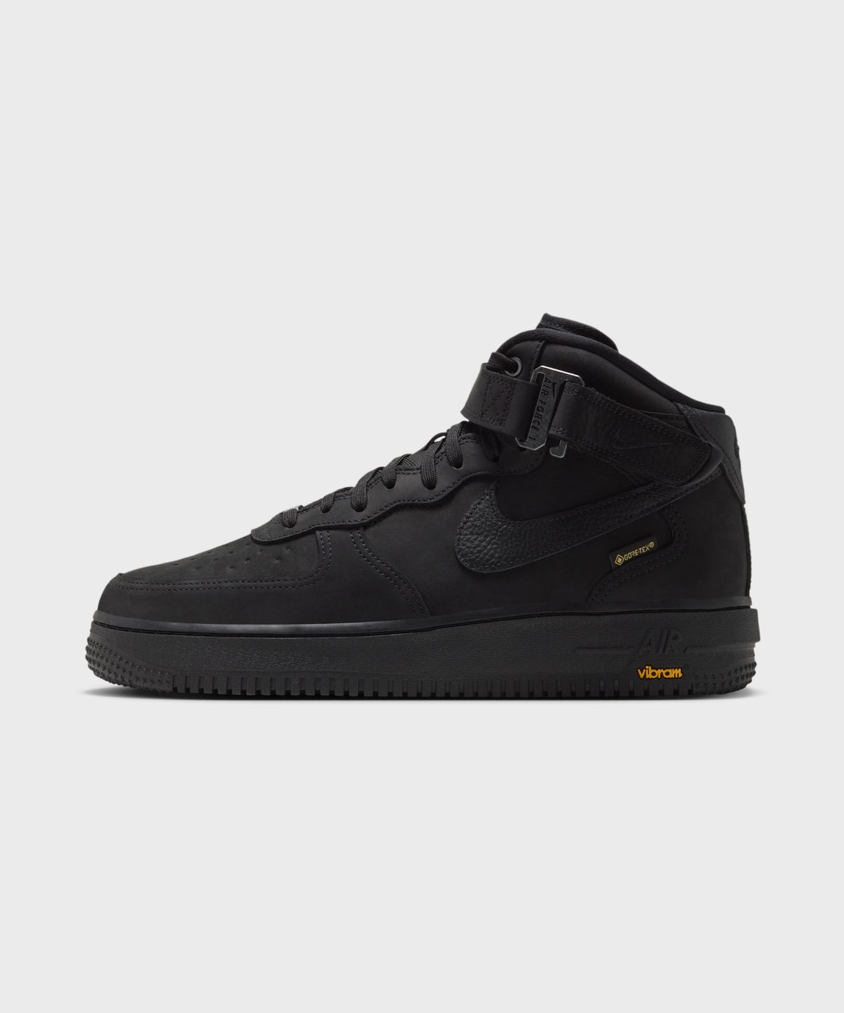 나이키(NIKE) 에어 포스 1 미드 07 GORE-TEX Vibram® M - 블랙:스모크 그레이:블랙 / IO1875-001