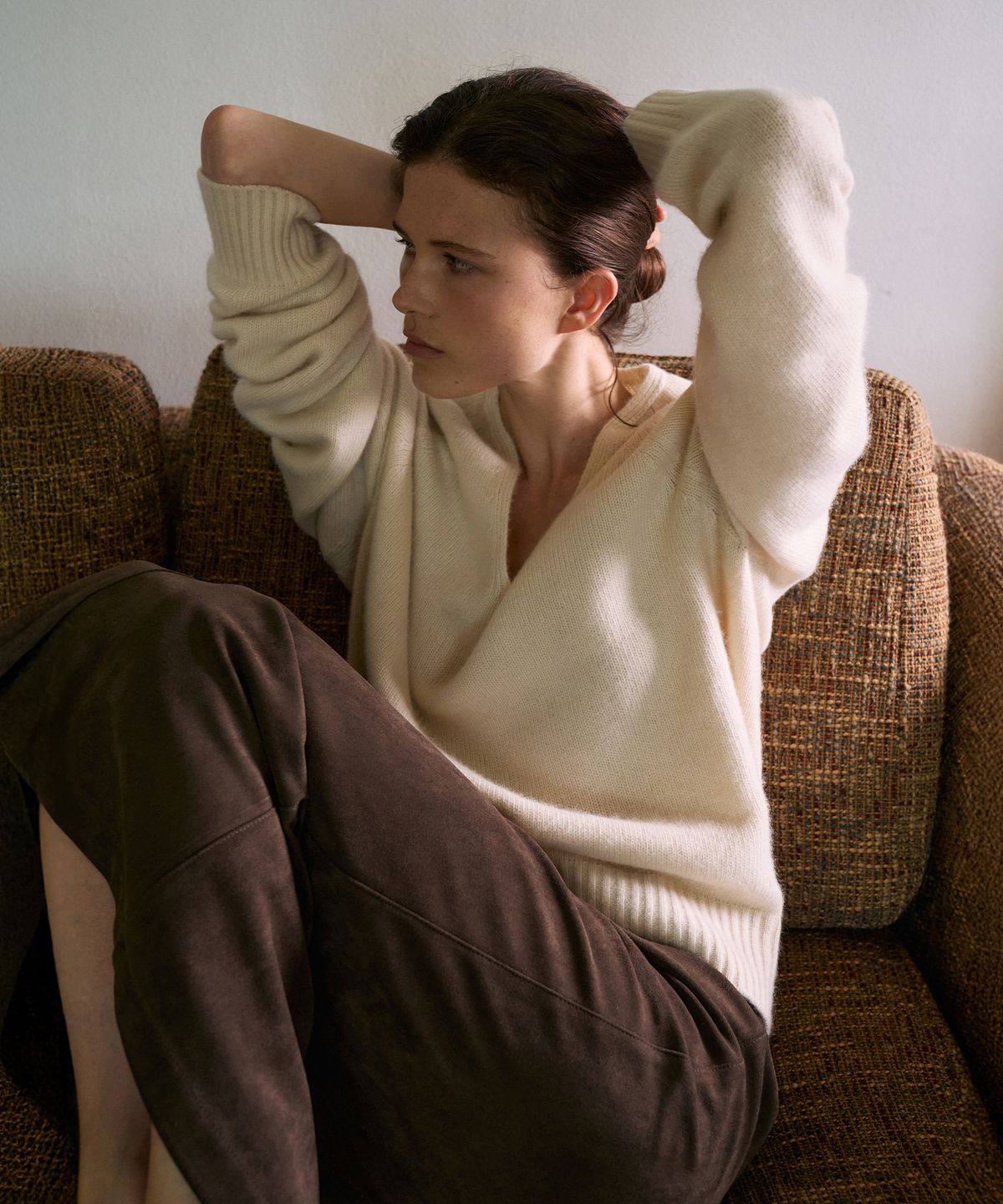 라메레이(LAMEREI) Wholegarment V-Neck Knit Top[LMBFAUKN2100]-Cream