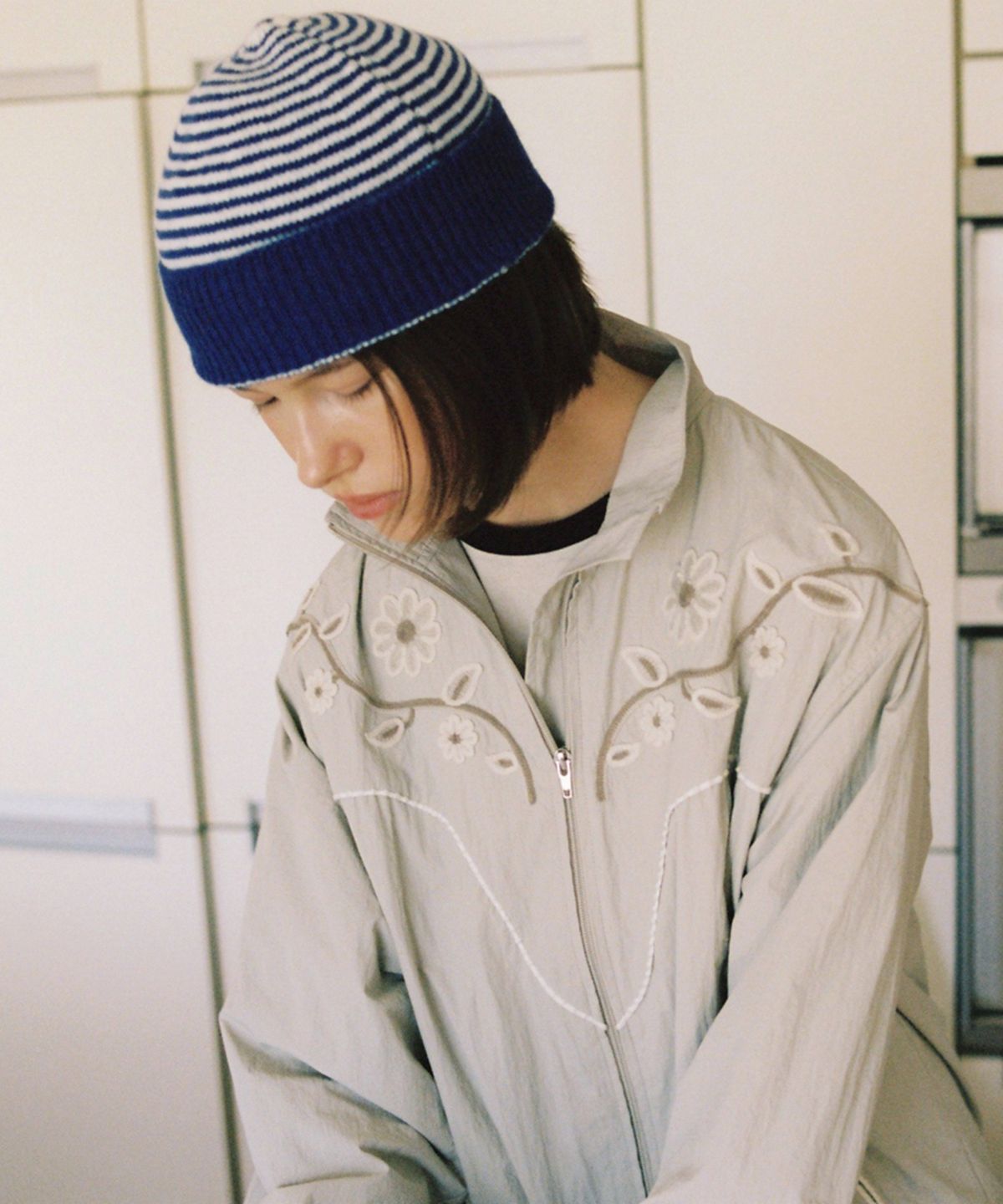 프리터(FRITUR) Embroidery Western Windbreaker Beige_F263JK20