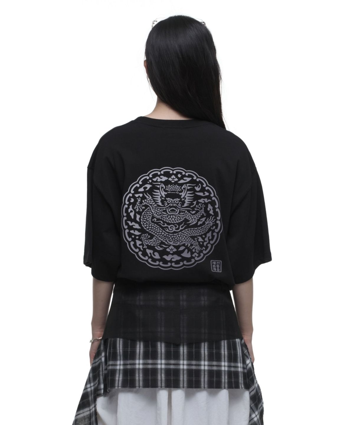 칠 하나 투 구육(71TO96) Gonryong Oversized T-Shirt, Silver Print (2 Colors)