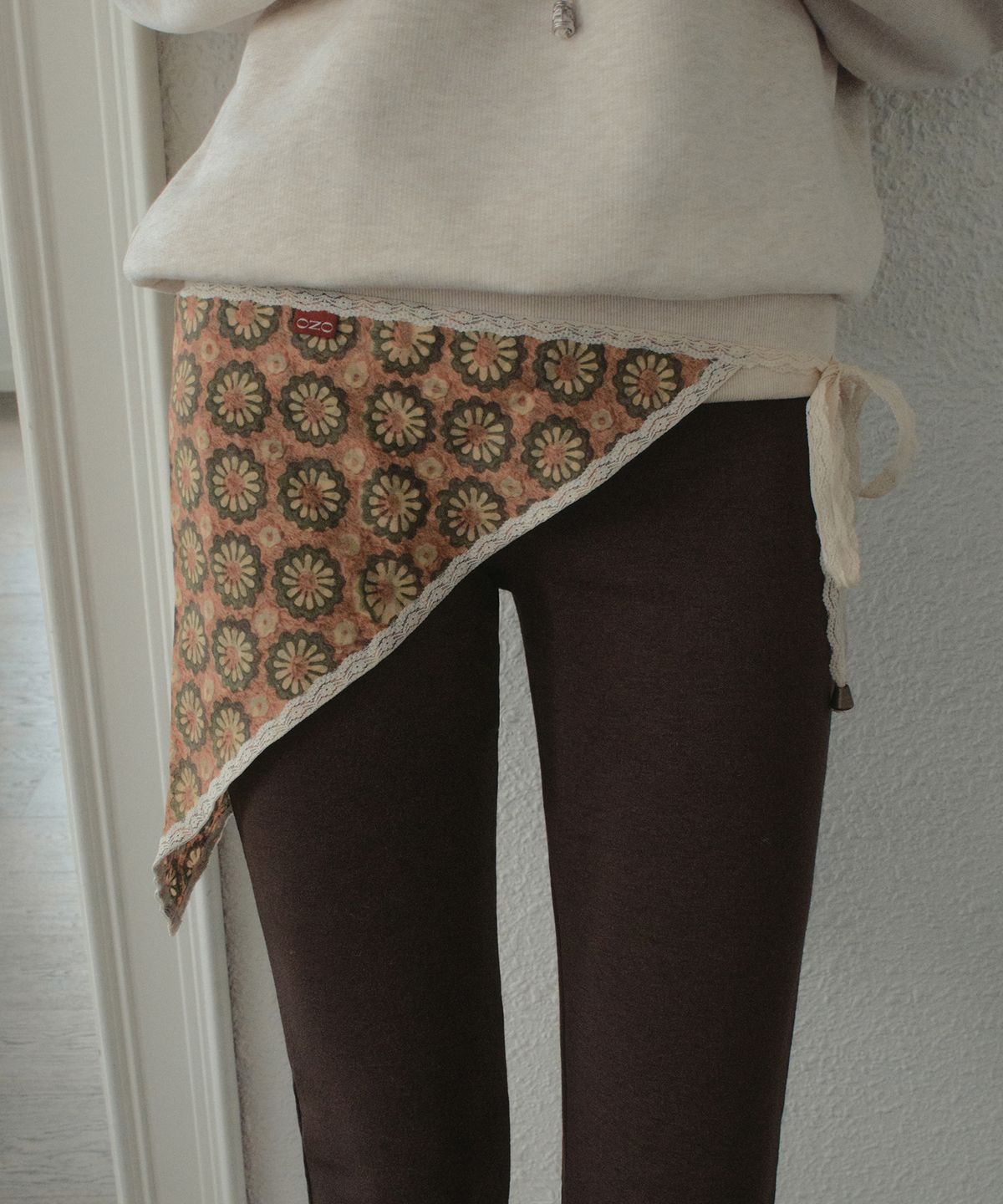 아우어노스텔지아(OURNOSTALGIA) Posy Lace Kerchief_Orange(OB6AC10)