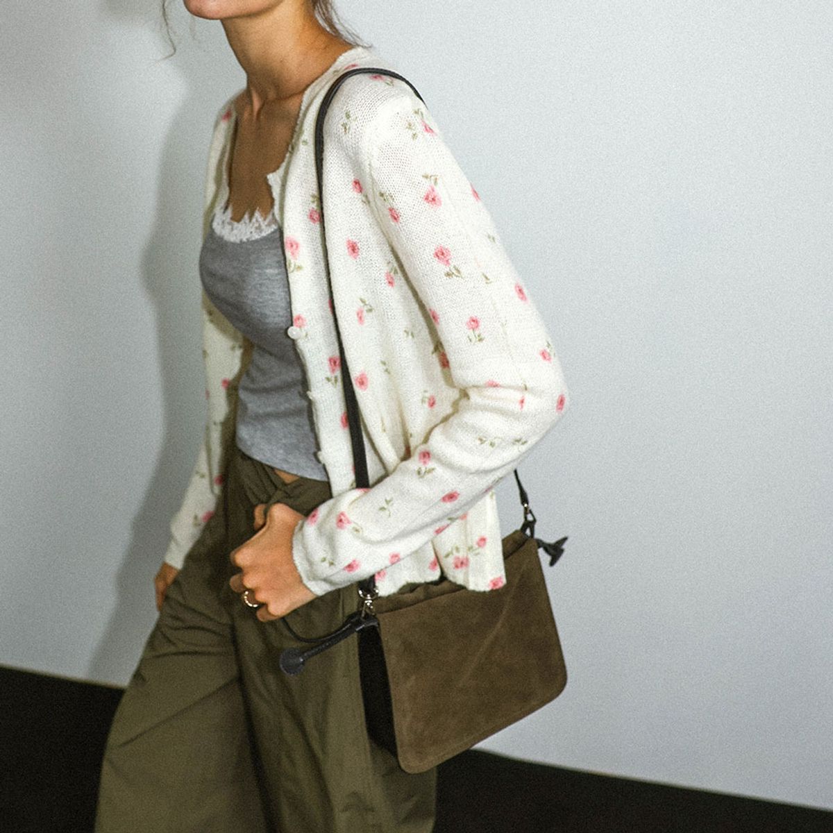던드롭(DUNDROP) DD_Faux drawstring shoulder bag_2color