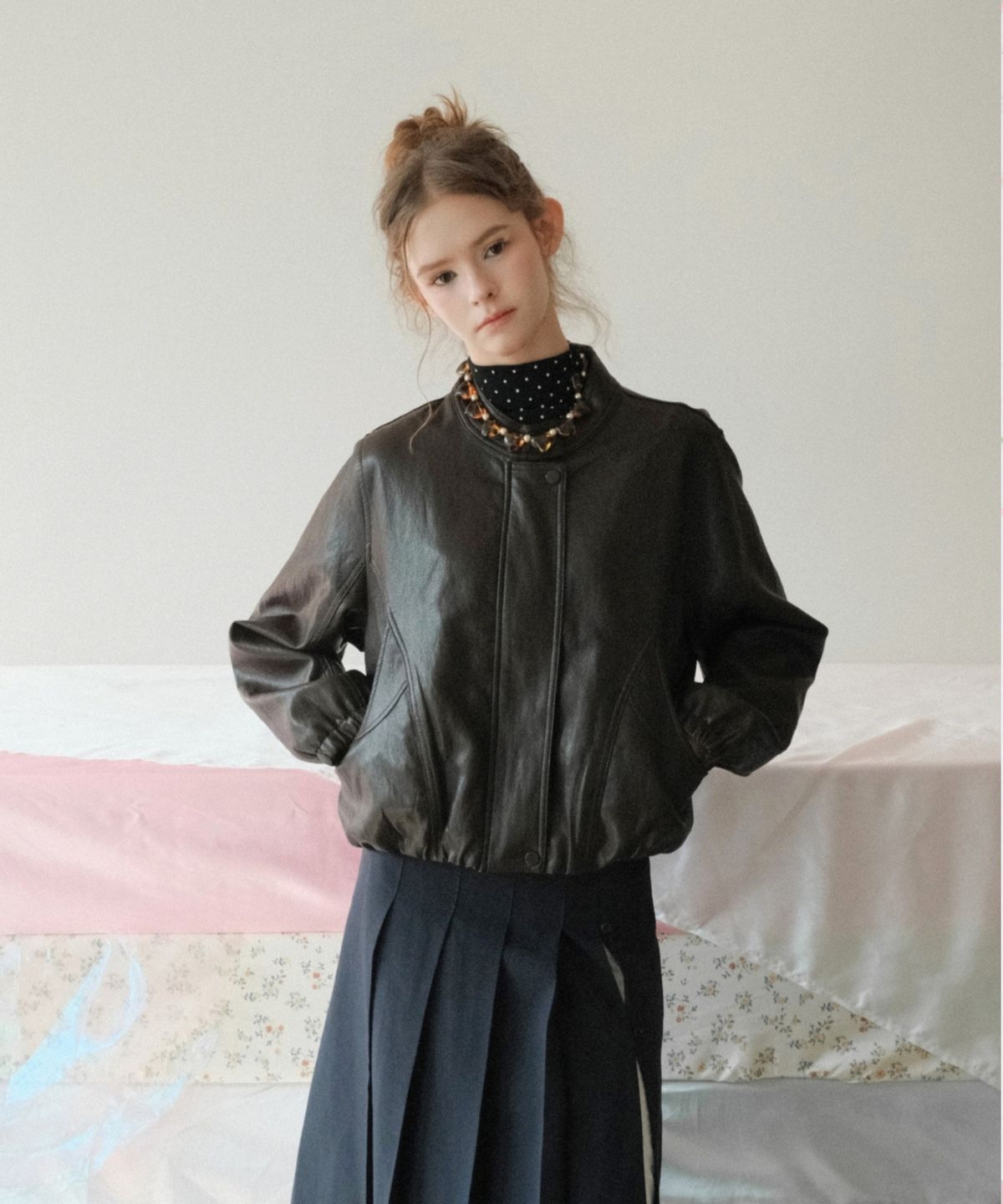 쿨키튼(KOOLKITTEN) Minimal Collar Faux Leather Jacket 2colors