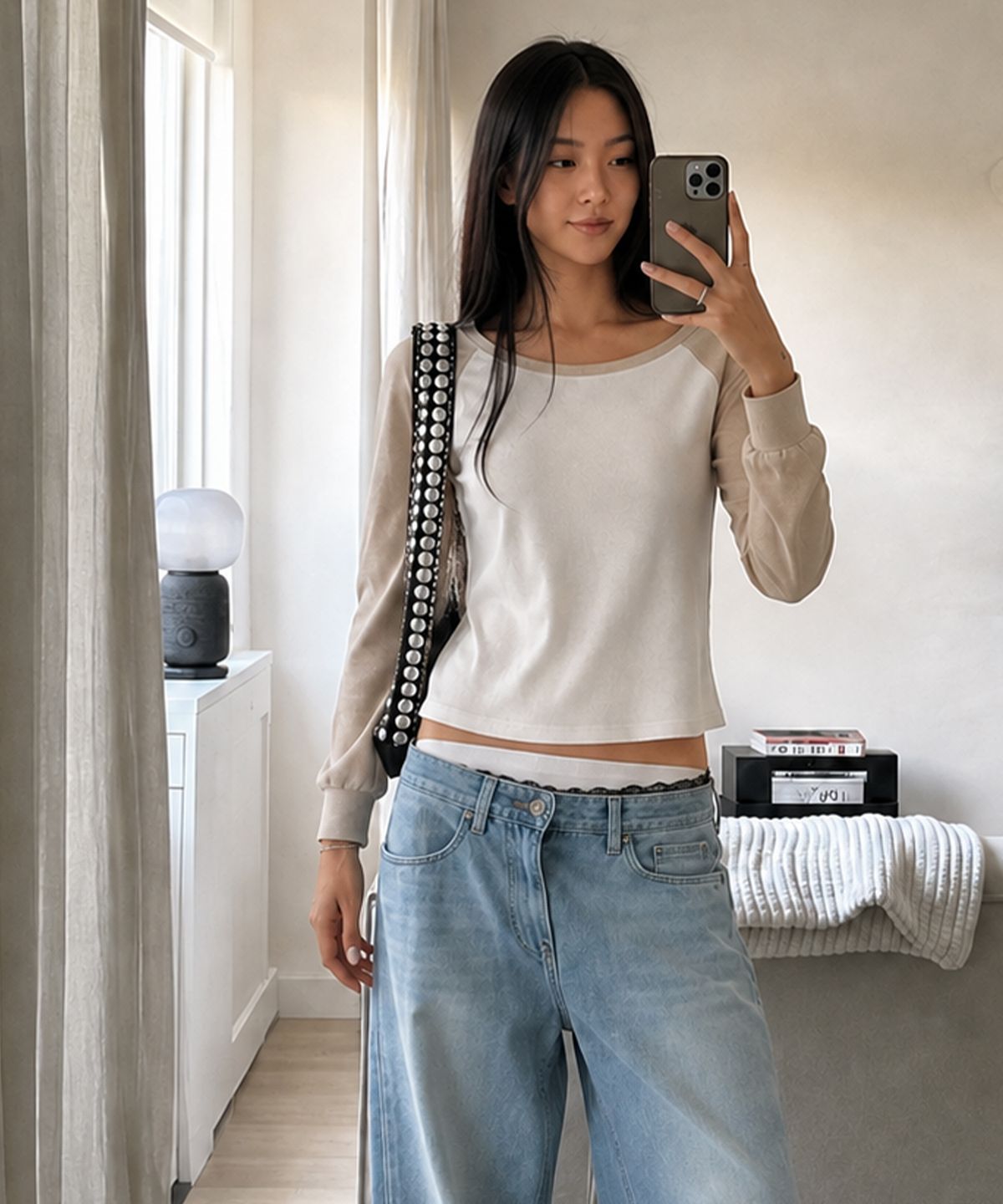 모아(MOAA) Soft Ribbed Boatneck Raglan Top (Cream Taupe)
