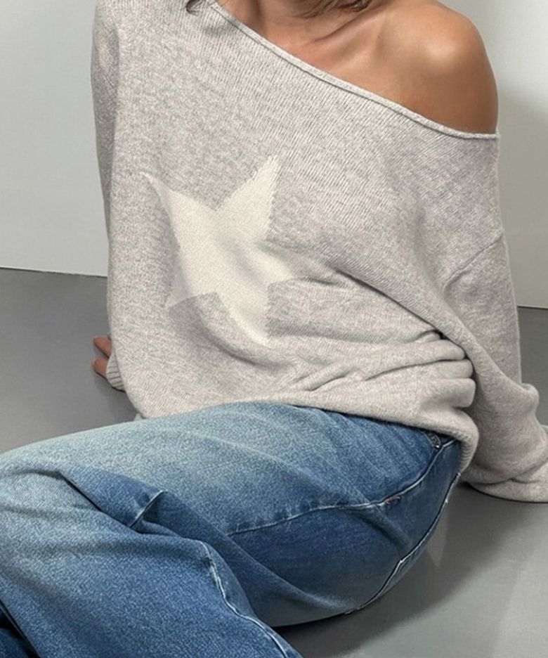Sweater with Star Print (GREY CREAM)