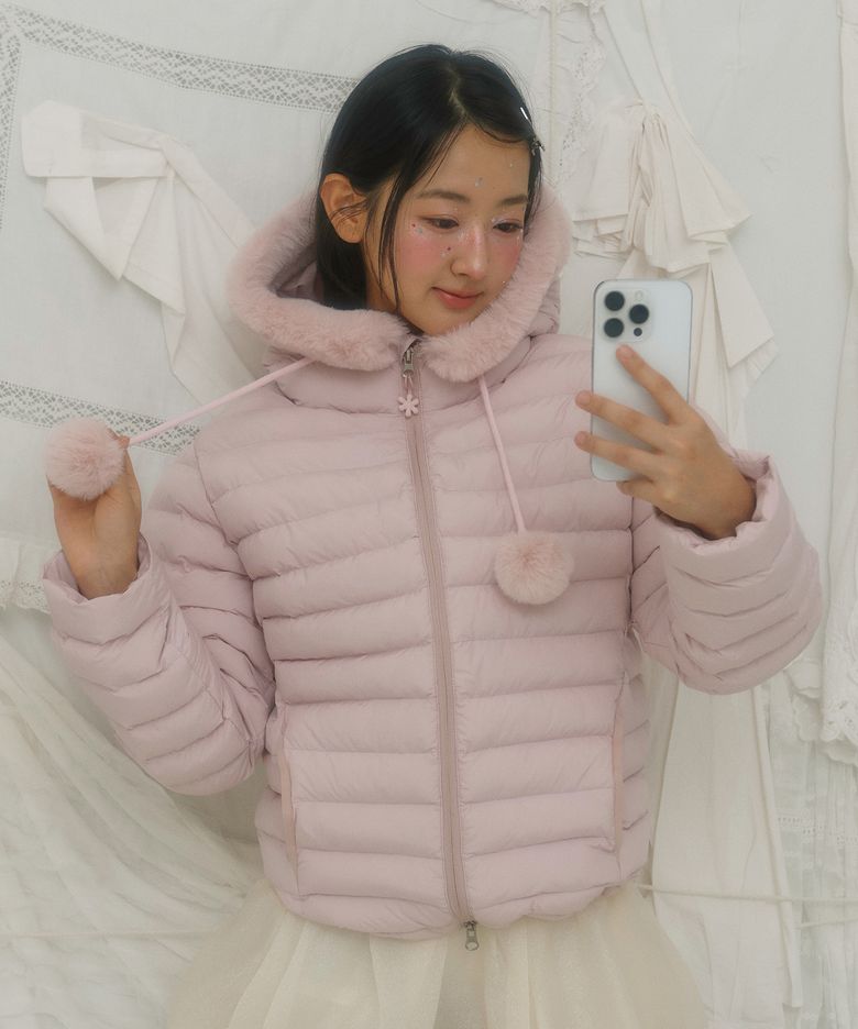 [소프트 에어필] 퍼 트리밍 폼폼 후드 경량 패딩 PINK