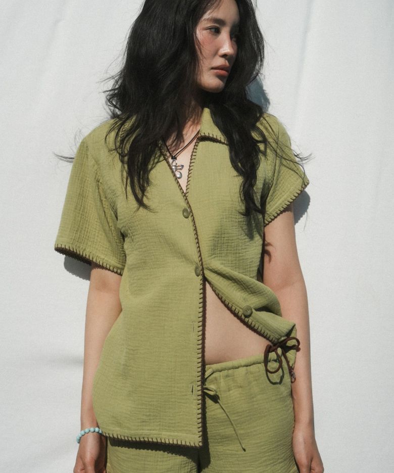 PISTACHIO SOFT SHIRT
