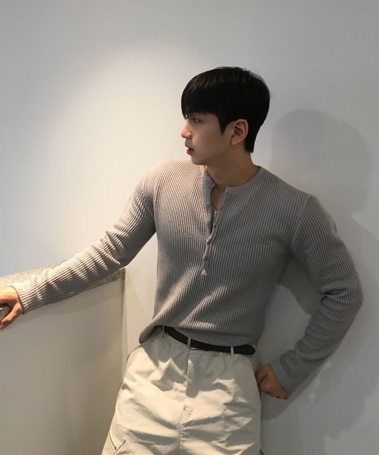 리브드 딥 헨리넥 긴팔 티셔츠 _4color