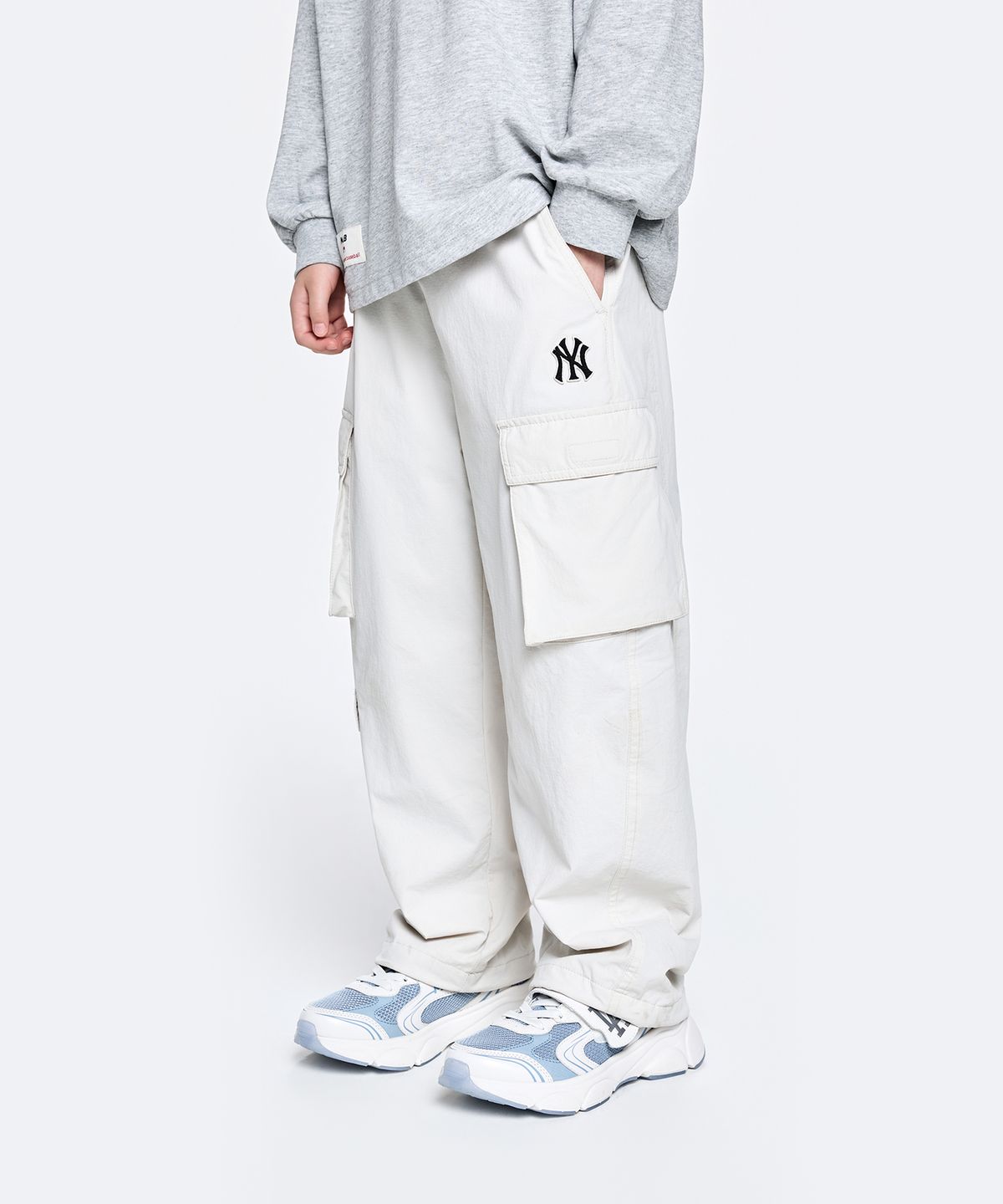 엠엘비 키즈(MLB KIDS) 스트릿 커브드 와이드 더블포켓 우븐팬츠 NY (D.Cream)