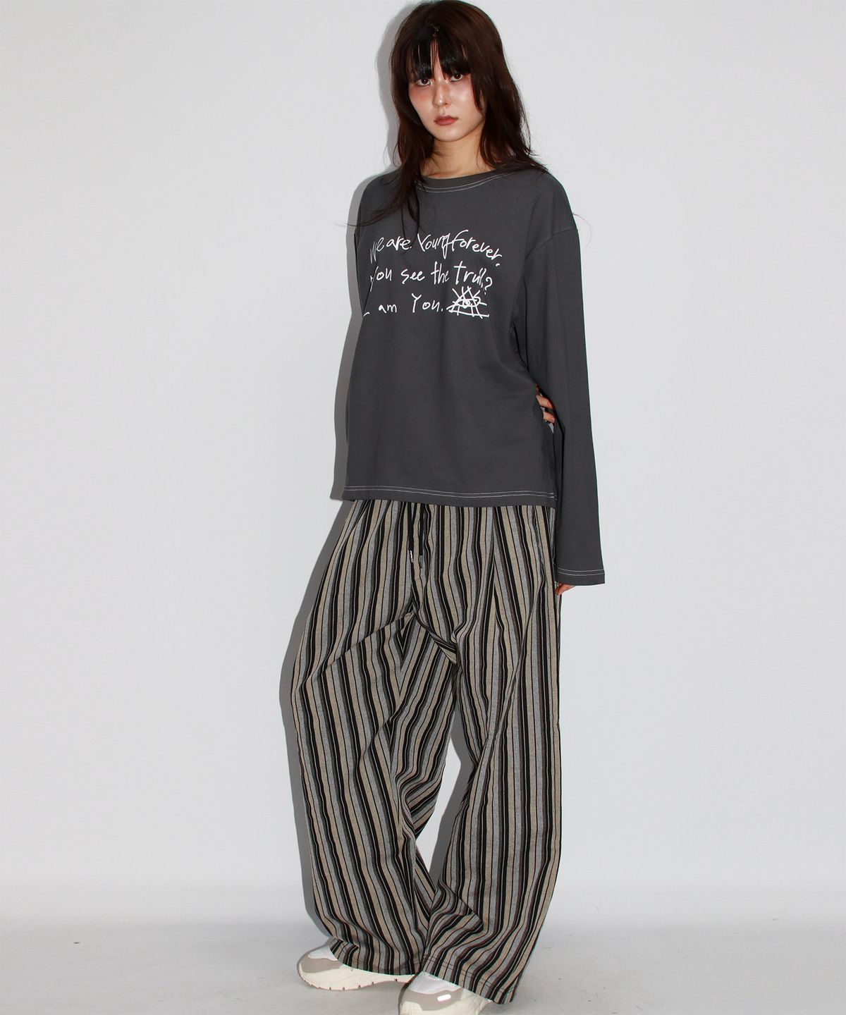 드마크(DEMARC) VINTAGE STRIPE WIDE PANTS BLACK