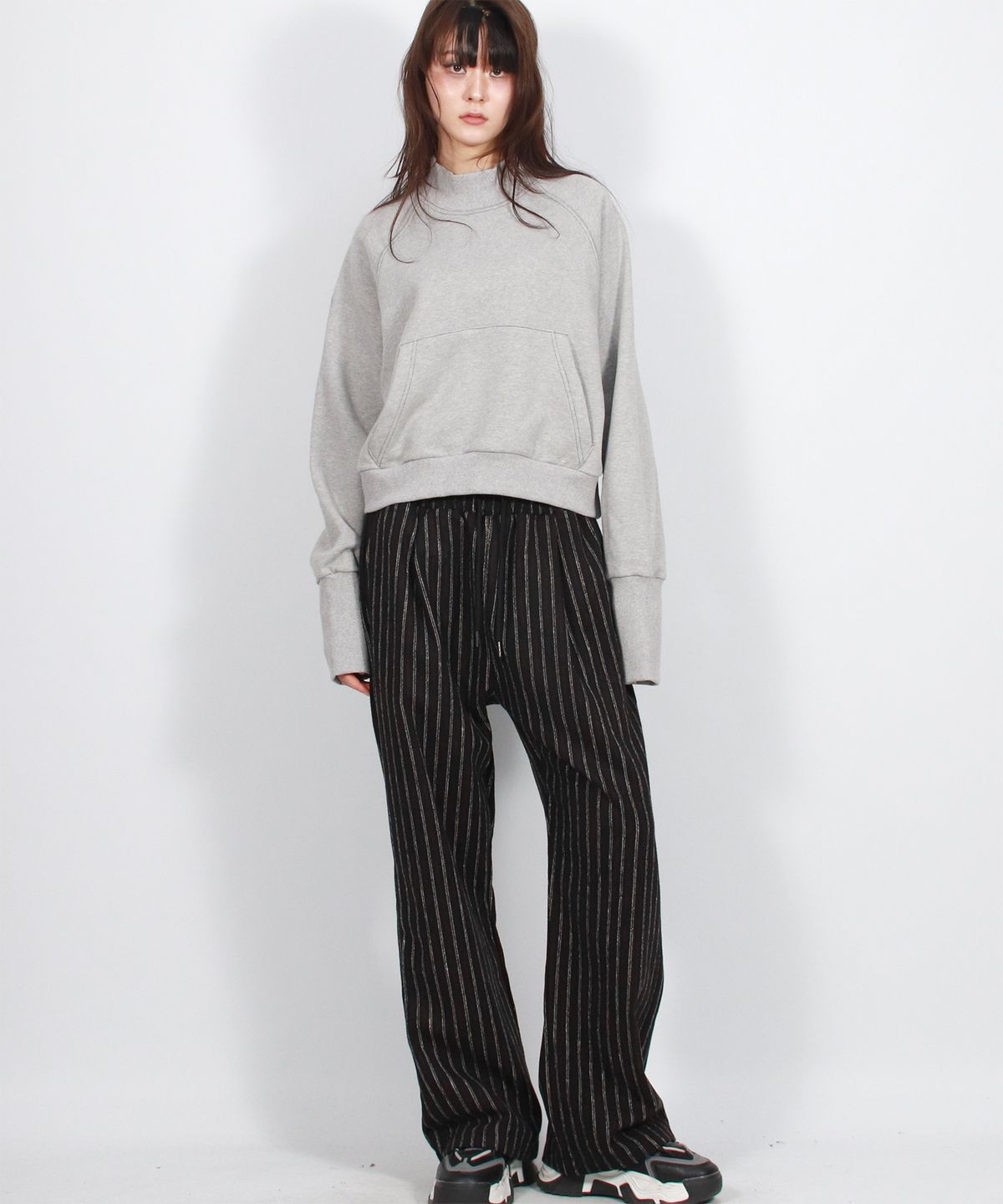 드마크(DEMARC) Vintage stripe straight-fit semi-wide pants - Black