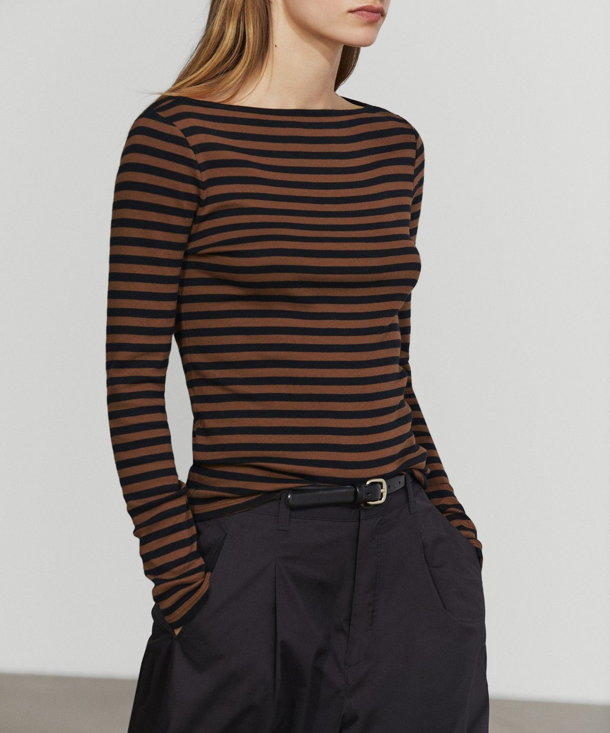 마시모두띠(MASSIMO DUTTI) 100% 코튼 보트넥 스트라이프 티셔츠