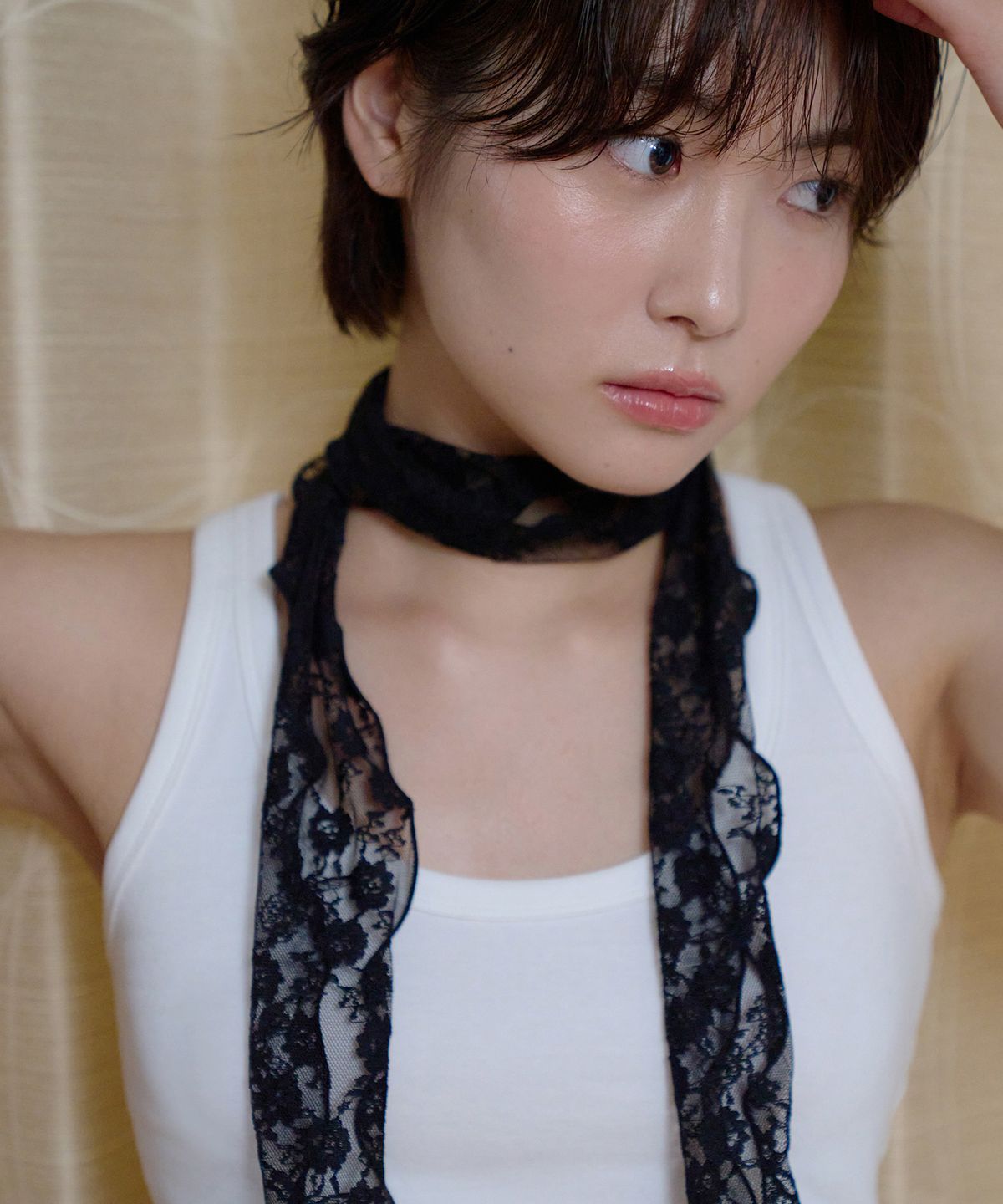지지(GEEGEE) flower lace long scarf - black