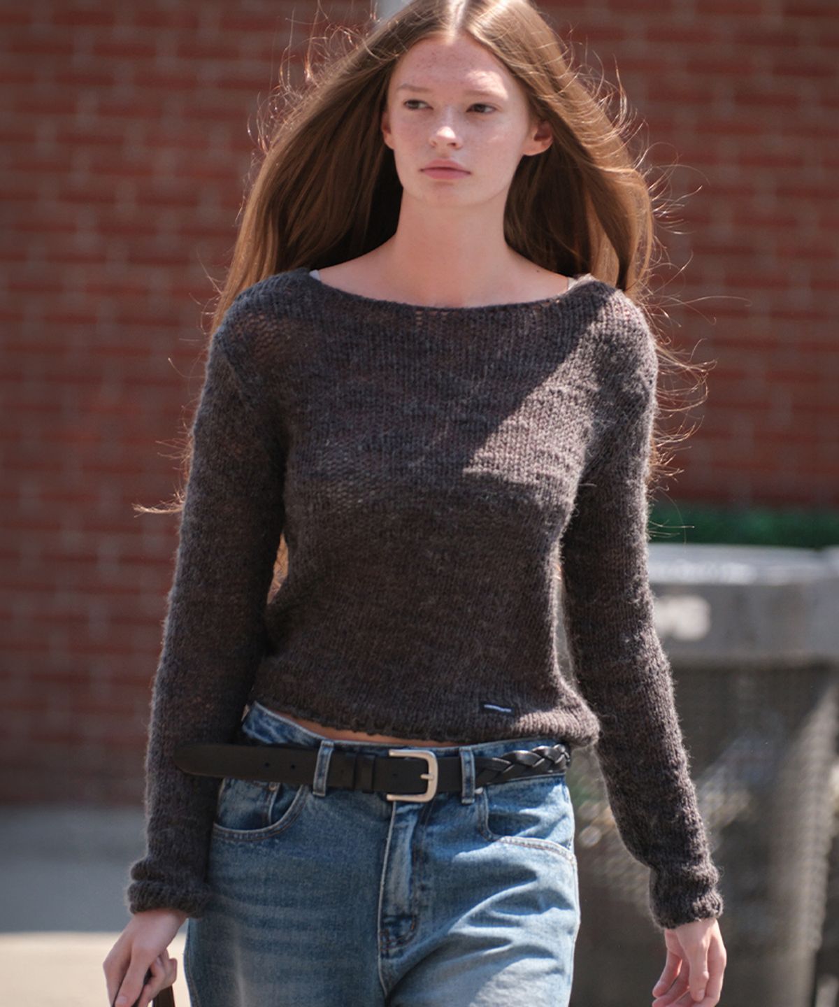 썸웨어버터(SOMEWHEREBUTTER) Halen Alpaca Boat Knit - Charcoal
