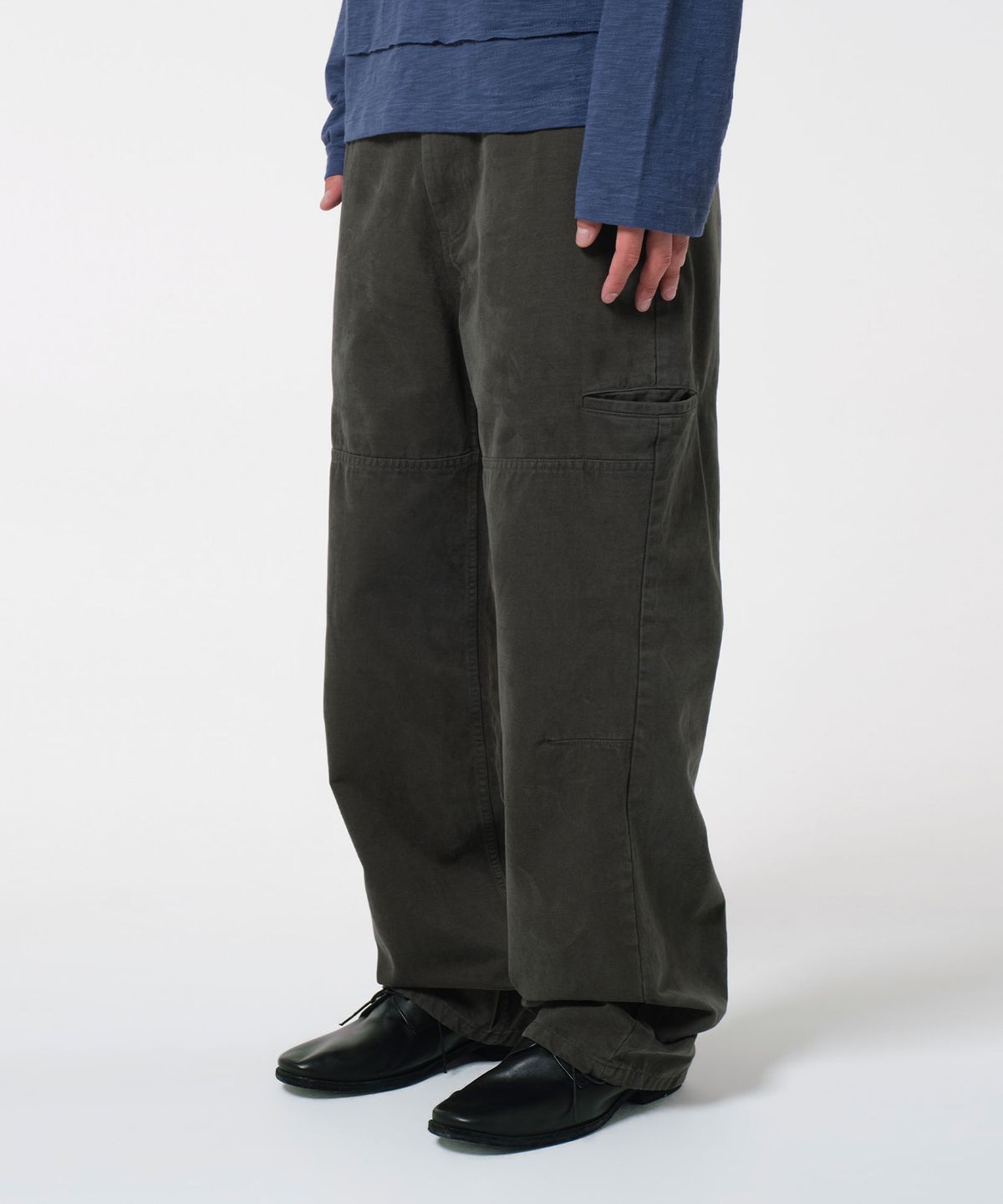 다이브인(DIVEIN) [DIVEIN X PINOKI] WASHED REGULAR COTTON PANTS (CHARCOAL)