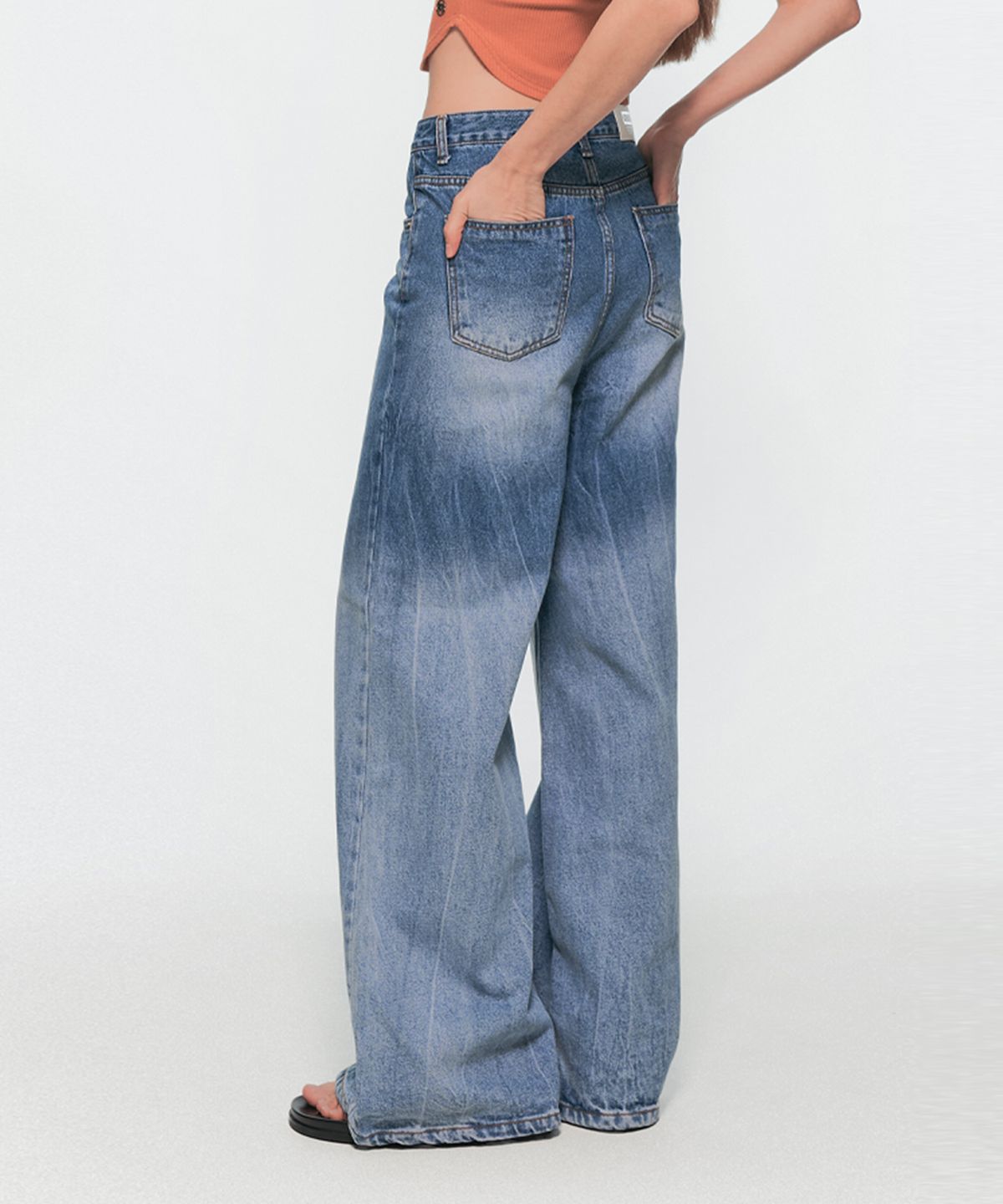 유움(UUM) GRADATION WIDE DENIM