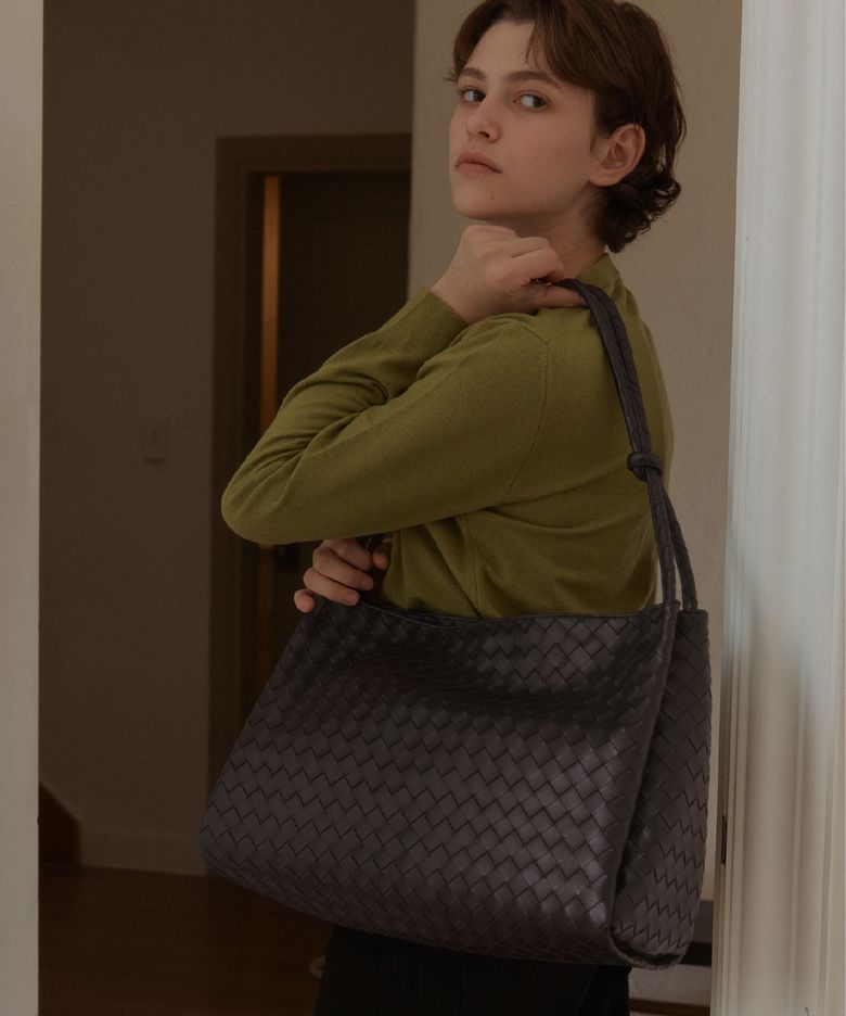 ANC WEAVING MESH STRING BAG_BROWN