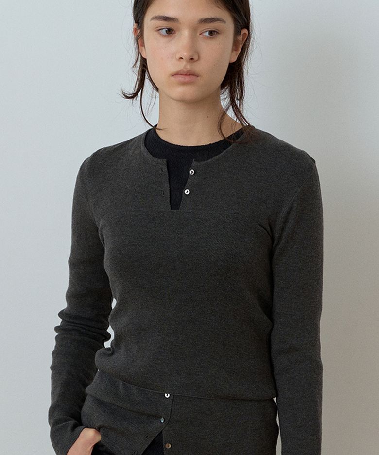 CLASSIC LAYERED CARDIGAN (CHARCOAL)