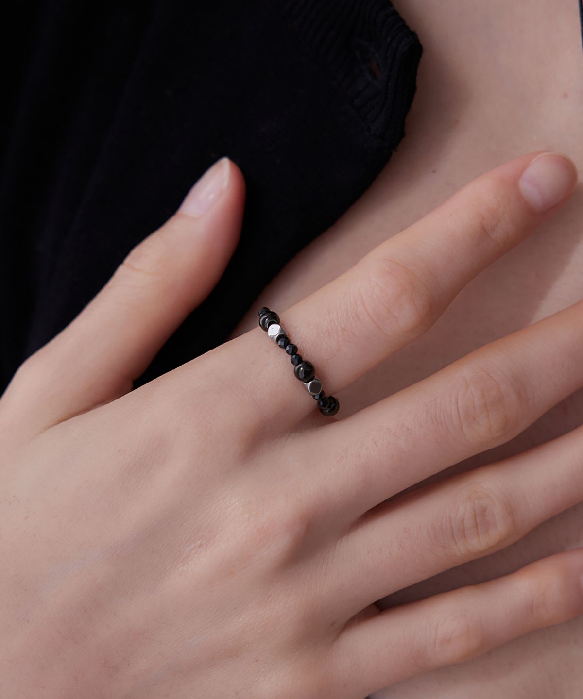 링거피스(LINGER PIECE) Black and silver tension ring