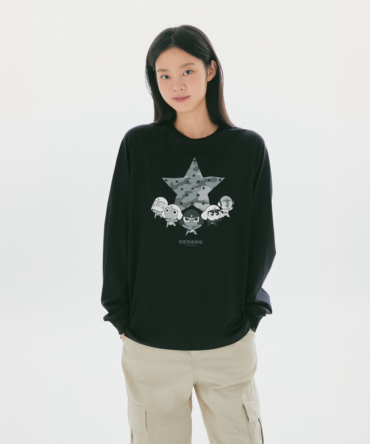 스파오(SPAO) [개구리 중사 케로로] 긴팔티(Black)_SPLAG4TU01