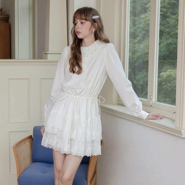 Cest_Lace trim long sleeve dress