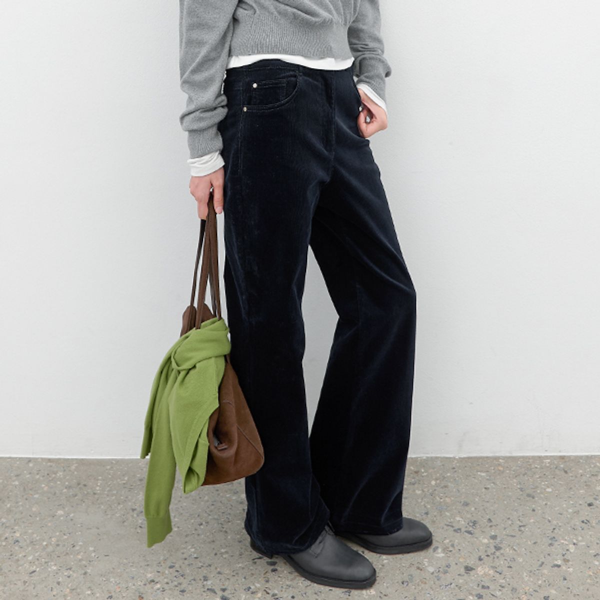 아틀리에 나인(ATELIER NAIN) (PT-5802)CORDUROY BOOT-CUT PANTS