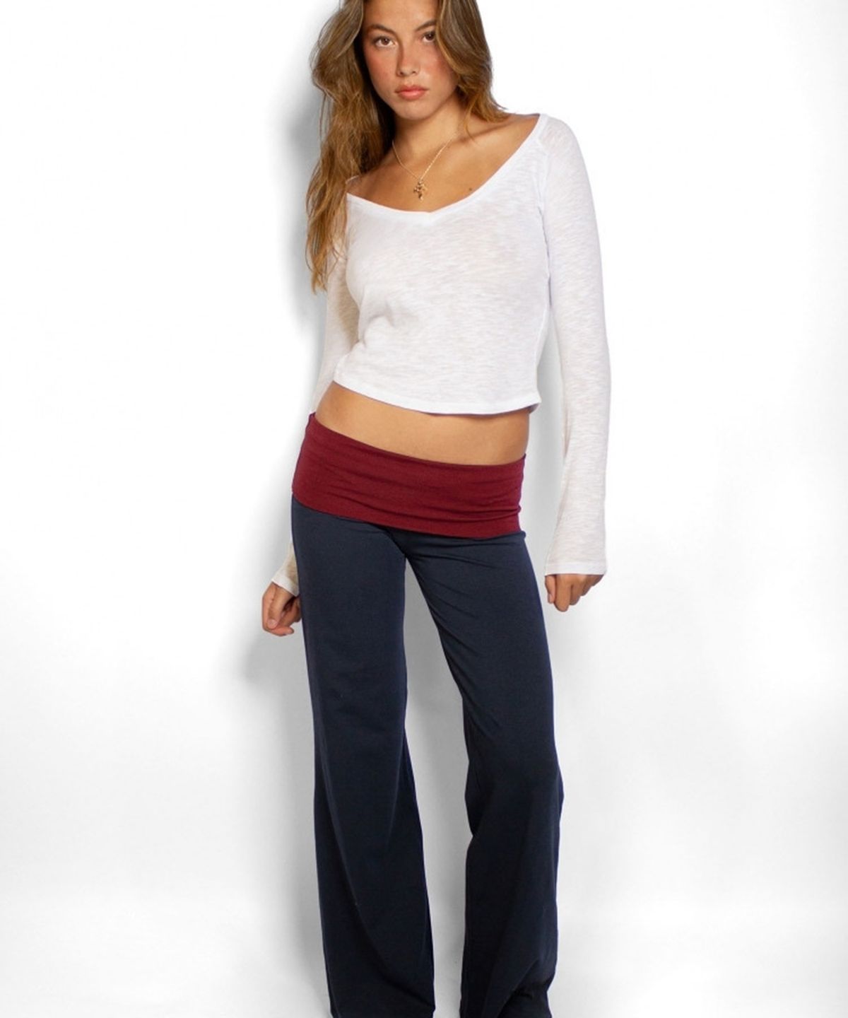 섭듀드(SUBDUED) Wide-leg Trousers with Turn-up Cuffs (BLUE STONE RED)