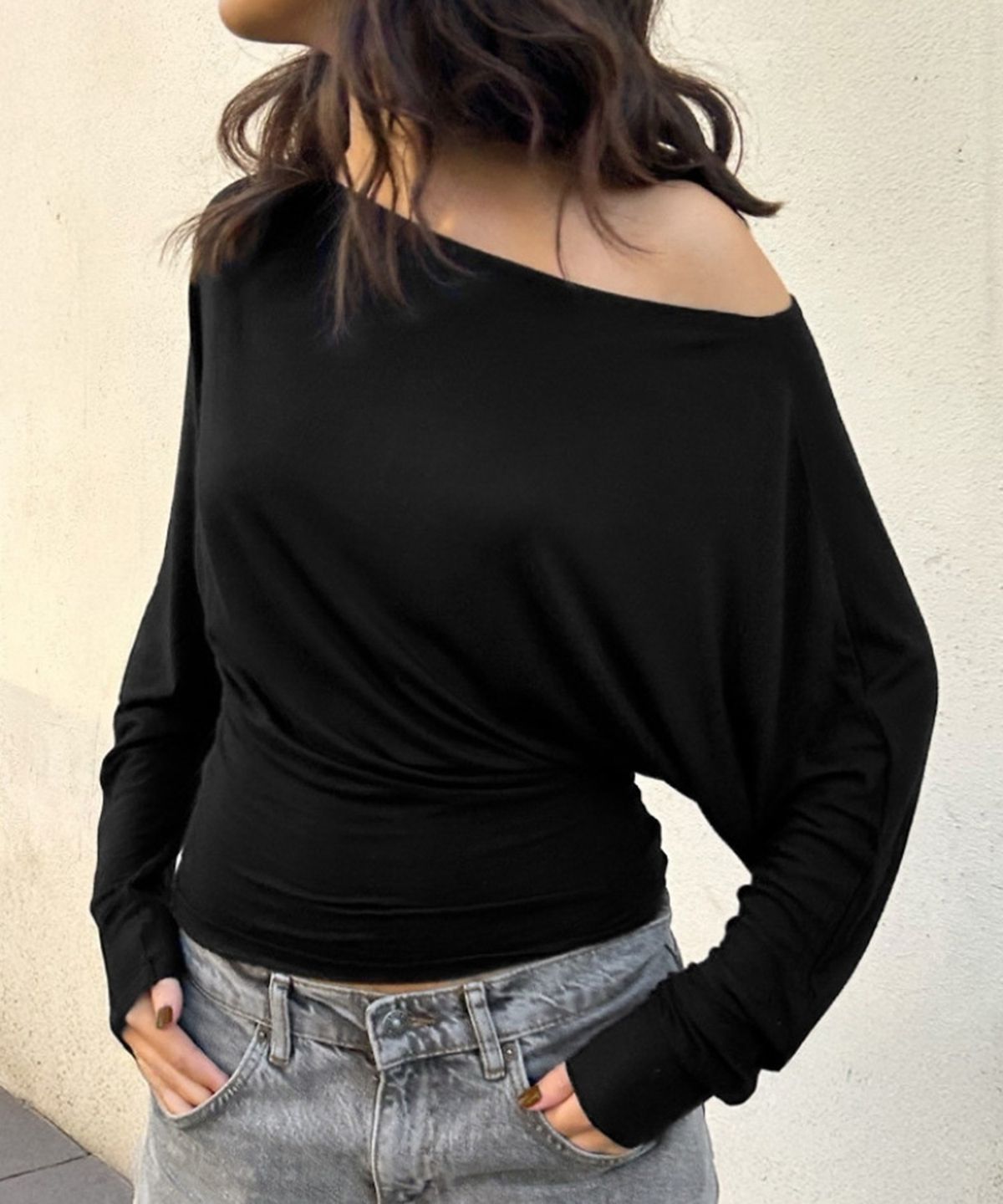 섭듀드(SUBDUED) Boat-neck T-shirt, Relaxed Fit (BLACK)