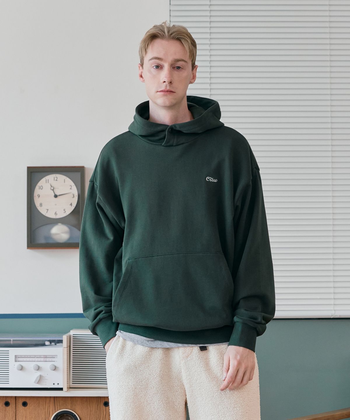 크루멤버스온리(CREW MEMBERS ONLY) BACK LOGO HOODIE GREEN