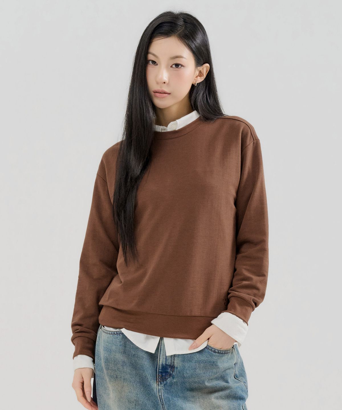 체이스컬트(CHASECULT) 여성 에센셜 데일리 약기모 맨투맨 티셔츠-FFRG5171C08