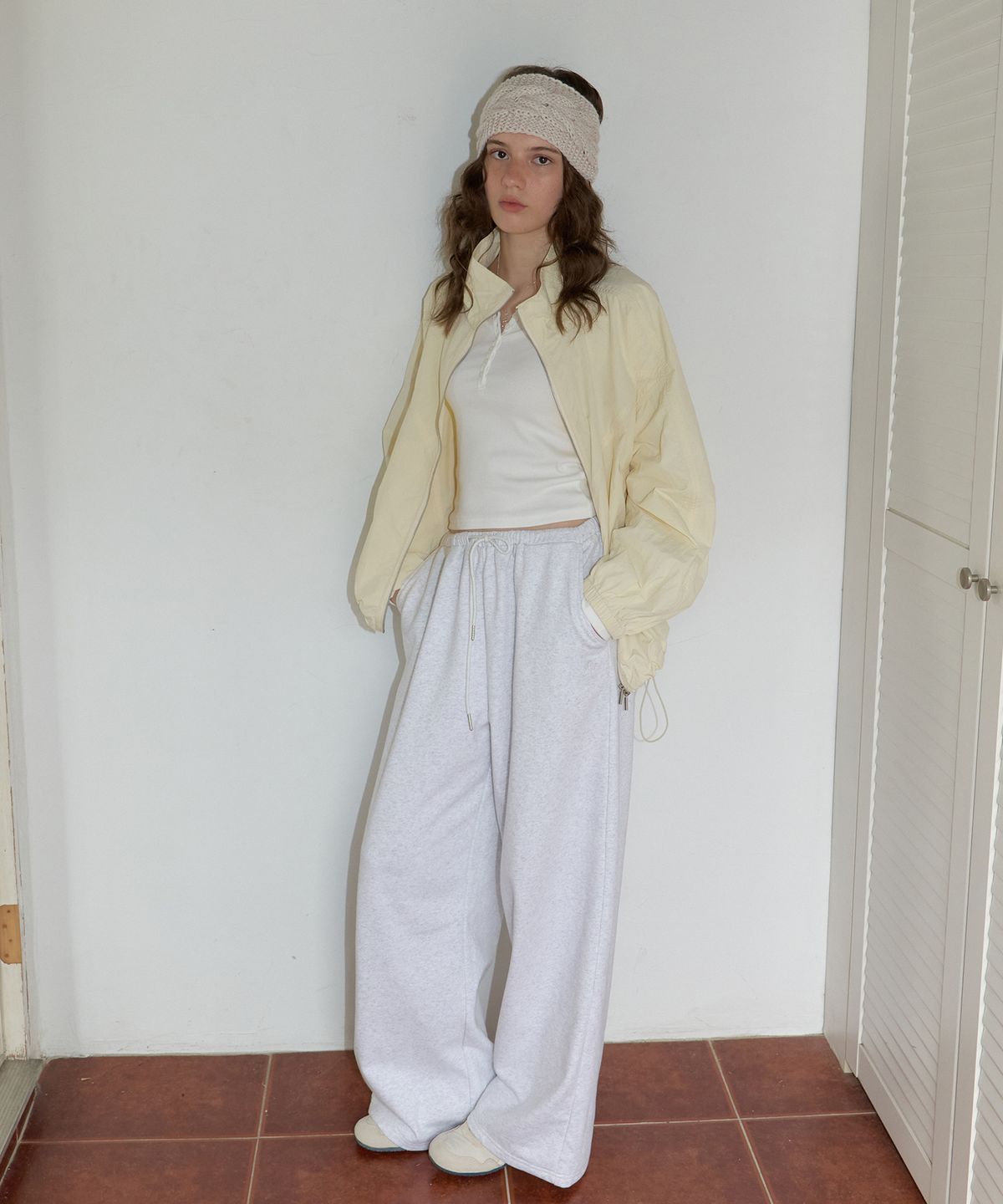 리엘(RE L) Hay wind jacket (custard)
