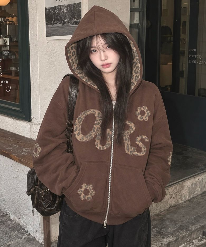 OURS 호피 아플리케 후드집업 브라운