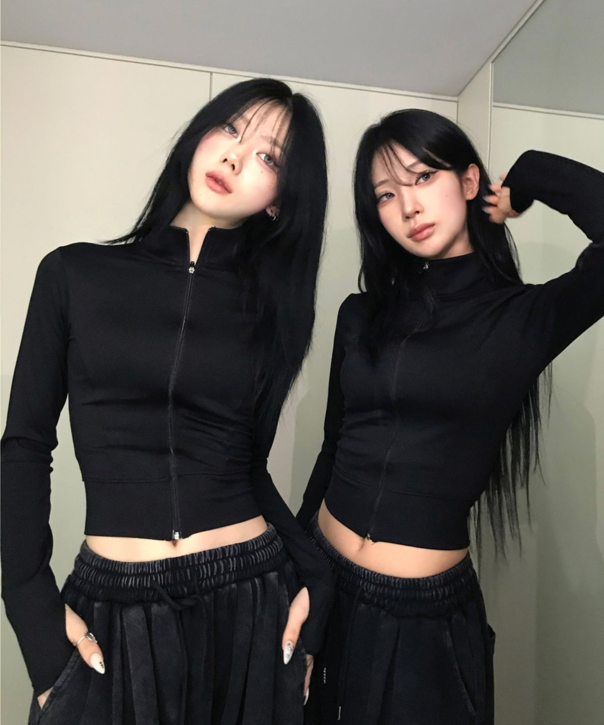 시아오시코(SIAOSIKO) 시아 실버 오픈집업 워머 슬림티
