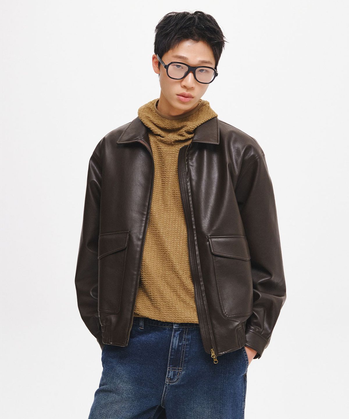 제너럴아이디어(GENERALIDEA) UNISEX 빅포켓 페이크 레더 블루종 [BROWN] / GF3UJP001