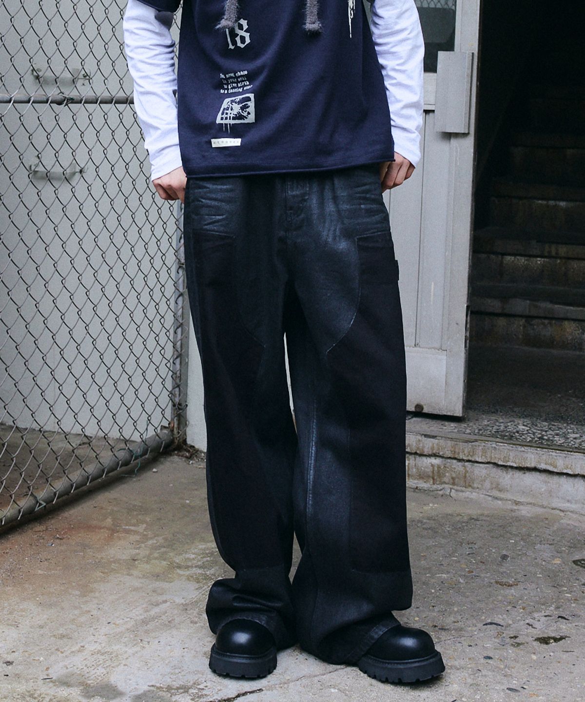 메종미네드(MAISON MINED) FADE TRACE DENIM PANTS BLACK