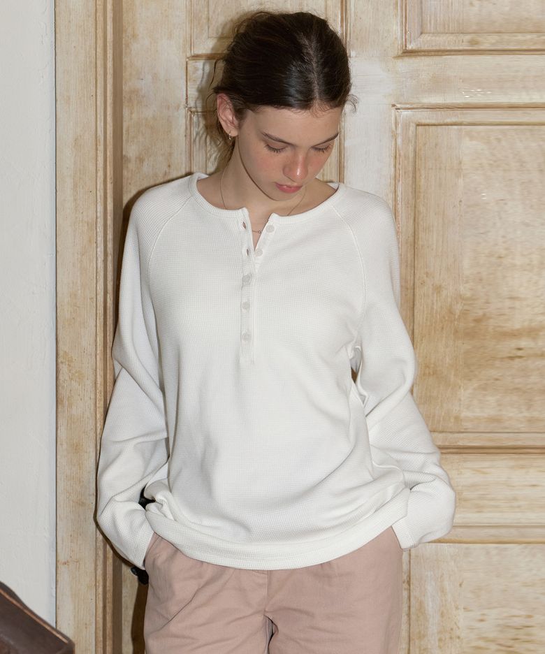 Ebb button overfit t-shirt (ivory)