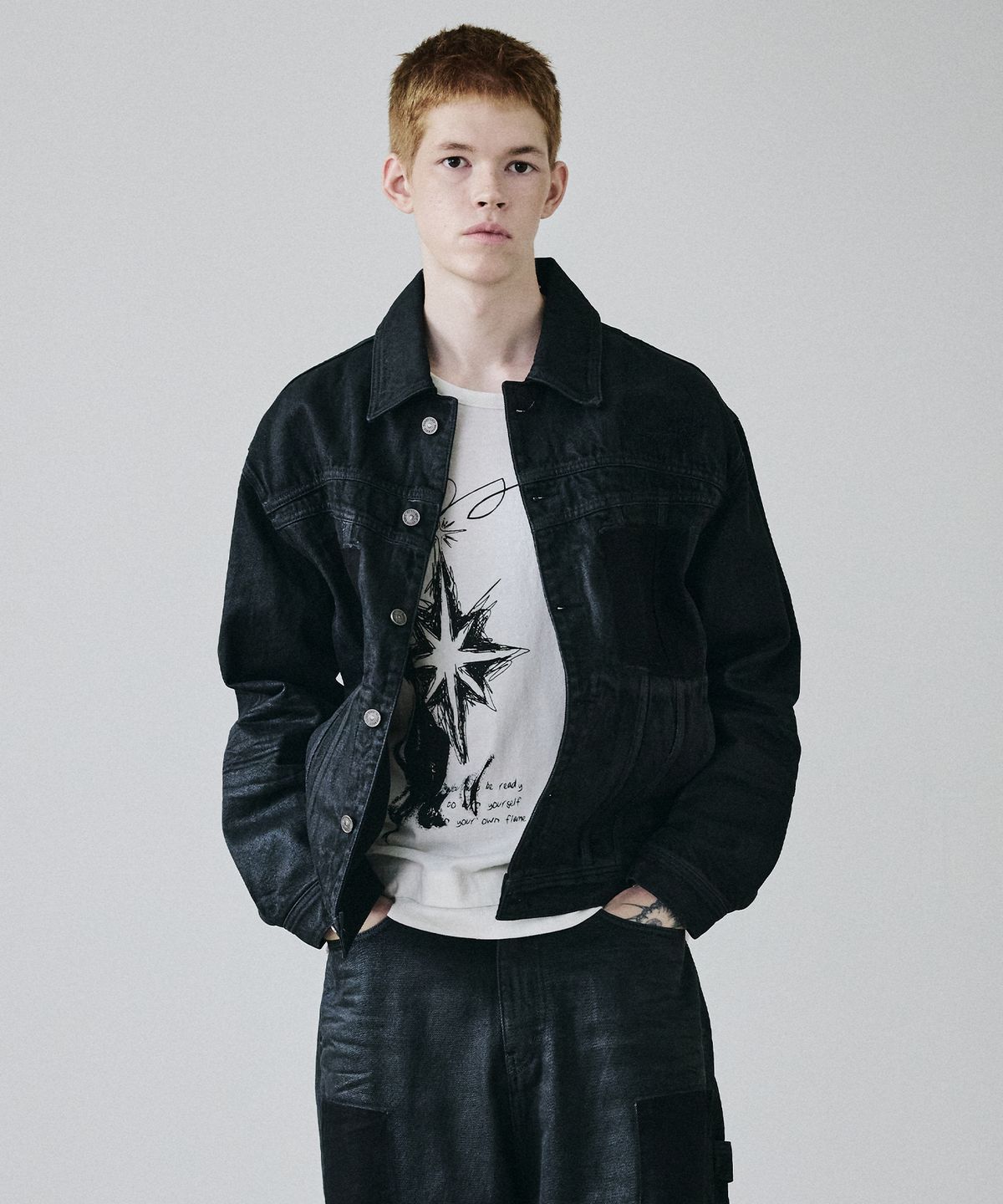 메종미네드(MAISON MINED) FADE TRACE DENIM JACKET BLACK