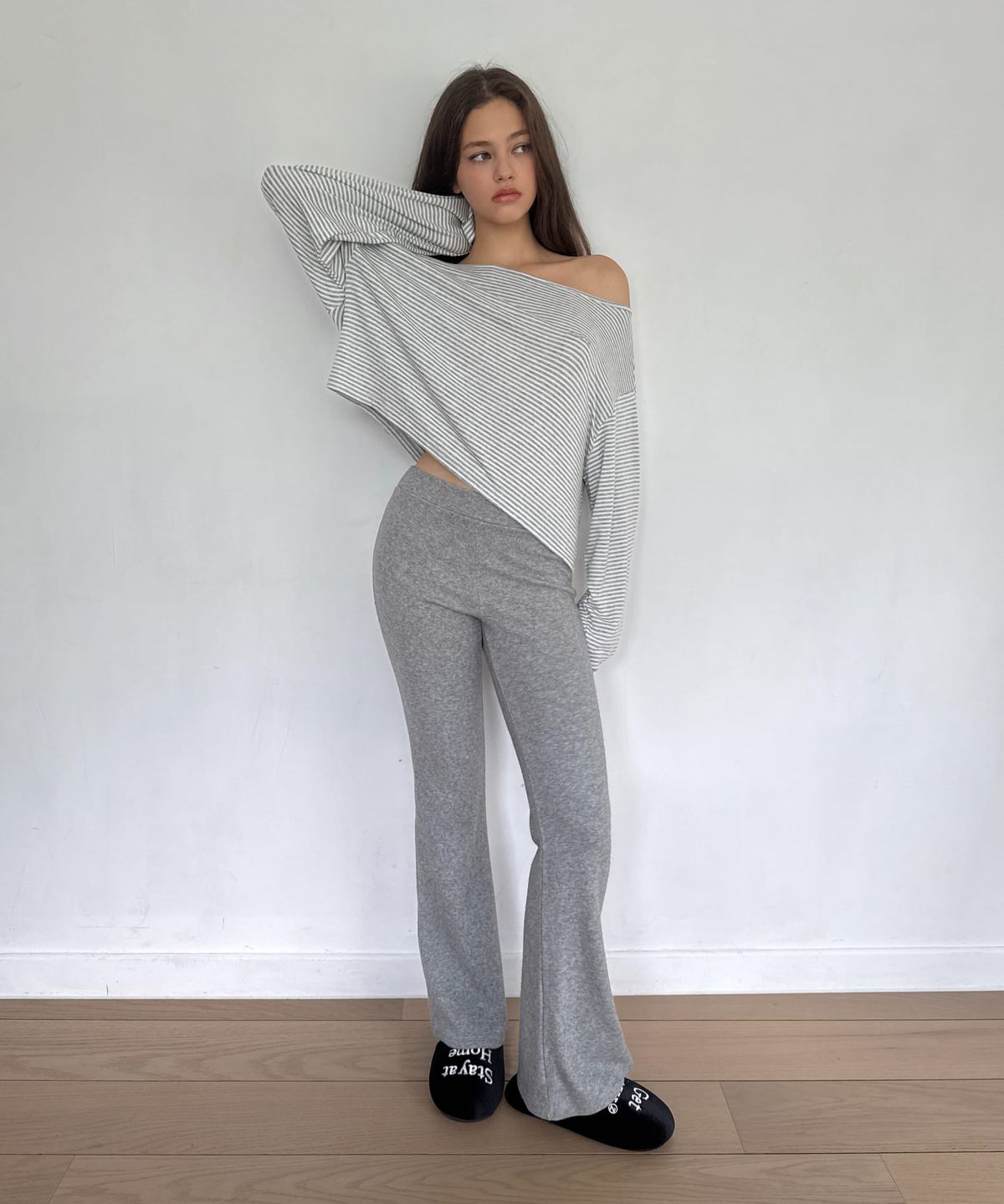 레이지지(LAZYZ) 코지 립 부츠컷 팬츠 (2색상)