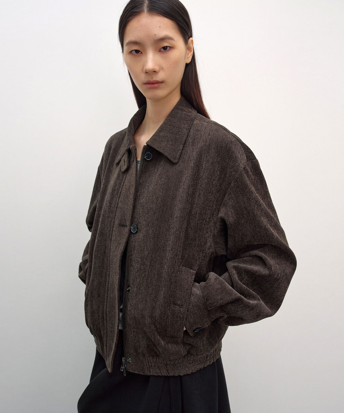인사일런스 우먼(INSILENCE WOMEN) 헤링본 벨벳 블루종 BROWN