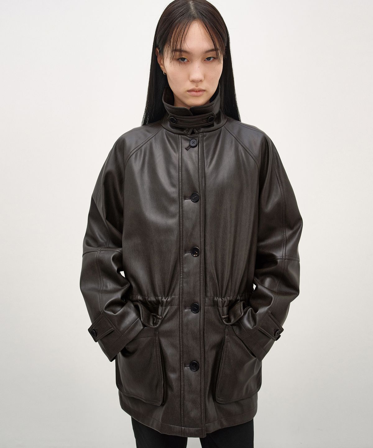 인사일런스 우먼(INSILENCE WOMEN) 빈티지 패디드 포우 레더 코트 WASHED BROWN